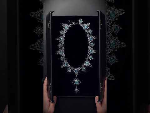 product-video-E1090724-1