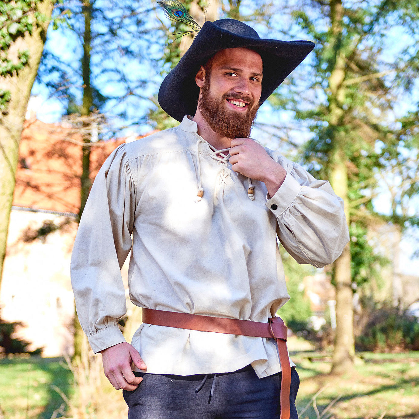 Imagen del producto Camisa medieval con cuello mao y cordones Friedrich natural