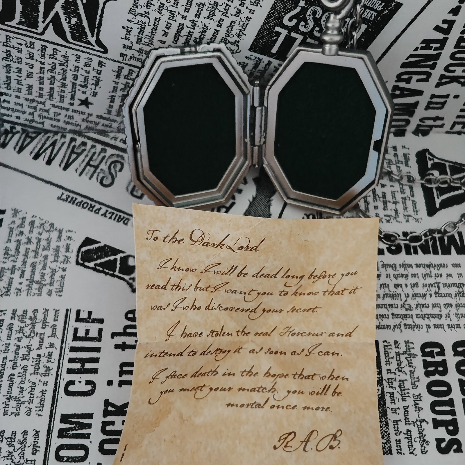 Imagen del producto El medallón de la cueva