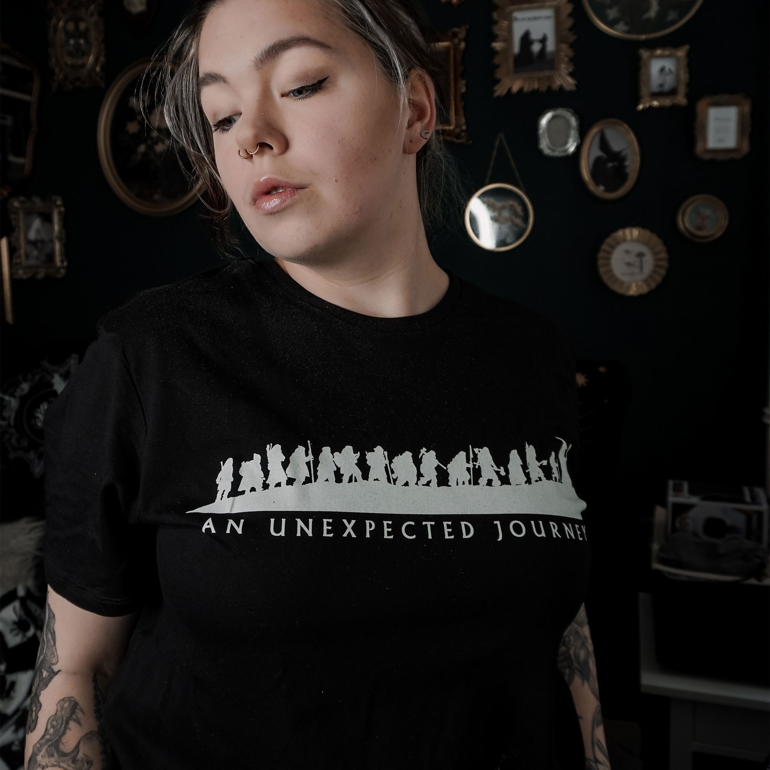 Imagen del producto Camiseta Hobbit - Un Viaje Inesperado