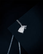 Imagen del producto Juego de Tronos - Collar de plata con el escudo de Stark
