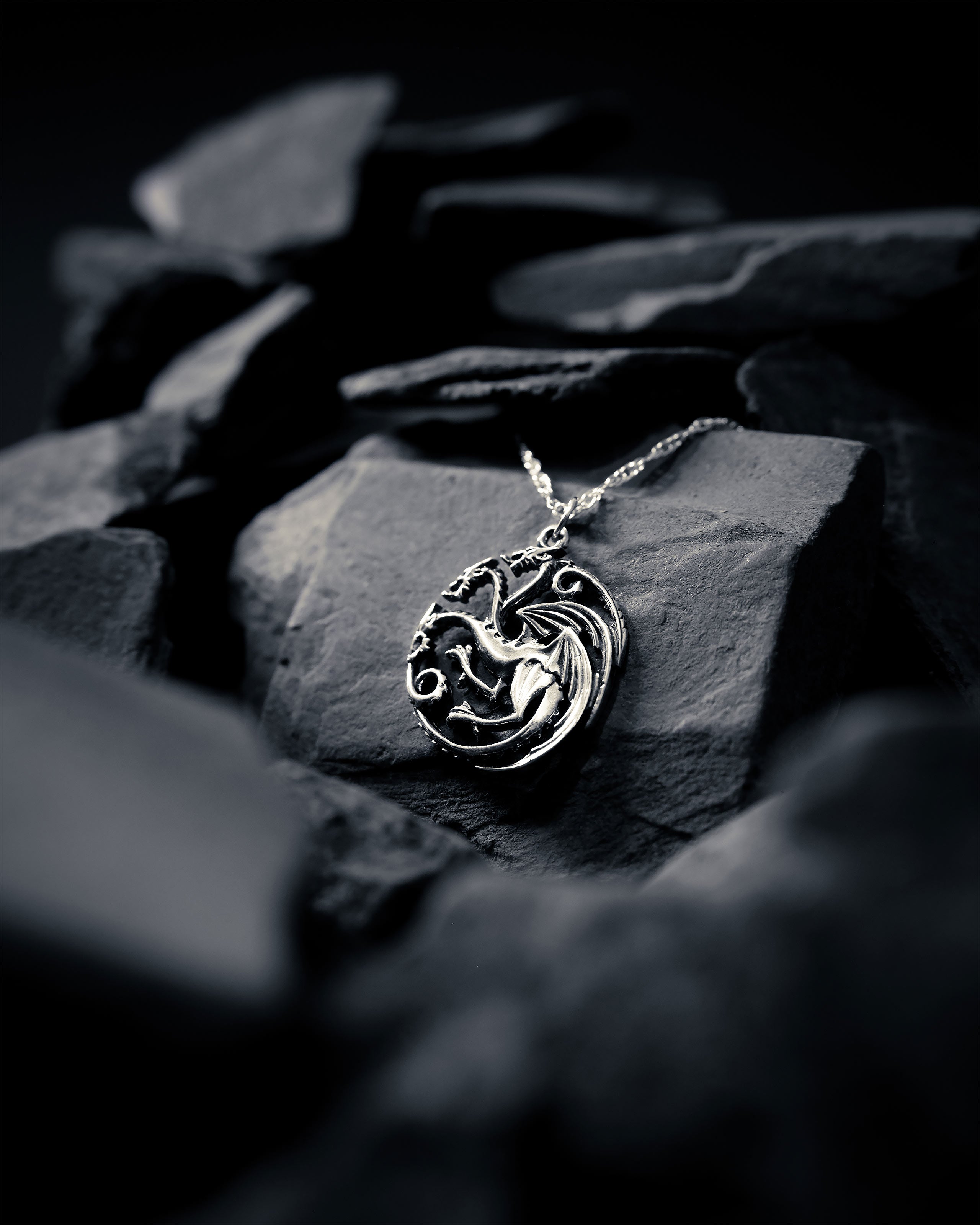 Imagen del producto Juego de Tronos - Collar de escudo de armas Targaryen