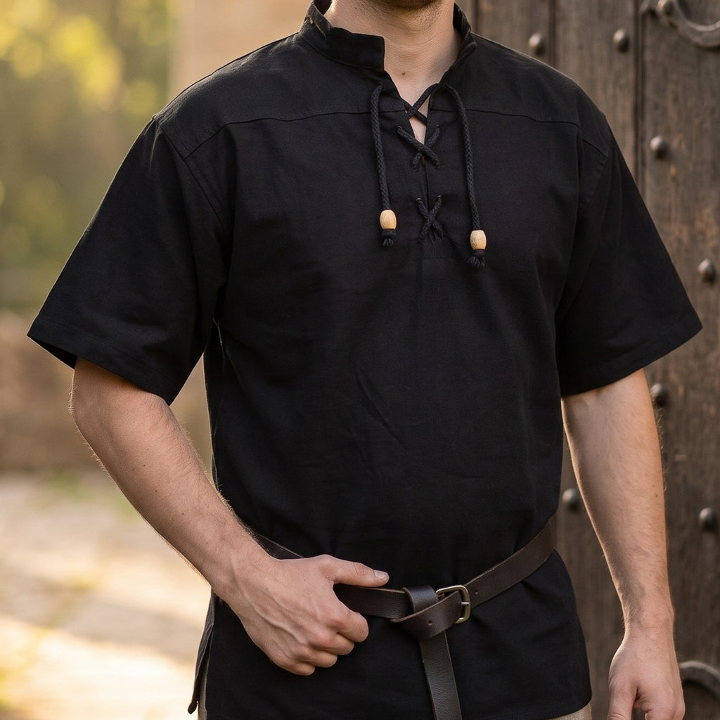 Imagen del producto Camisa medieval de manga corta negra