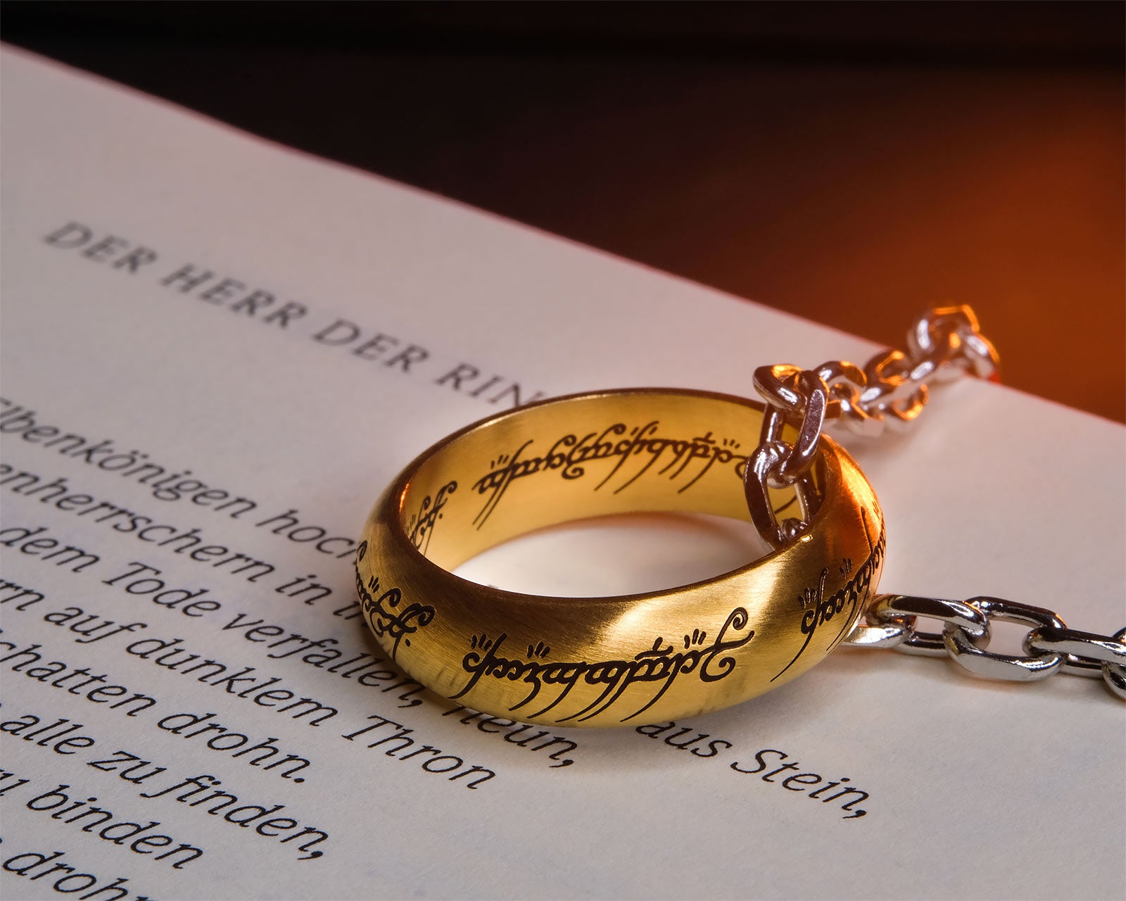 Imagen del producto El Señor de los Anillos - El Anillo Único en cadena de acero inoxidable
