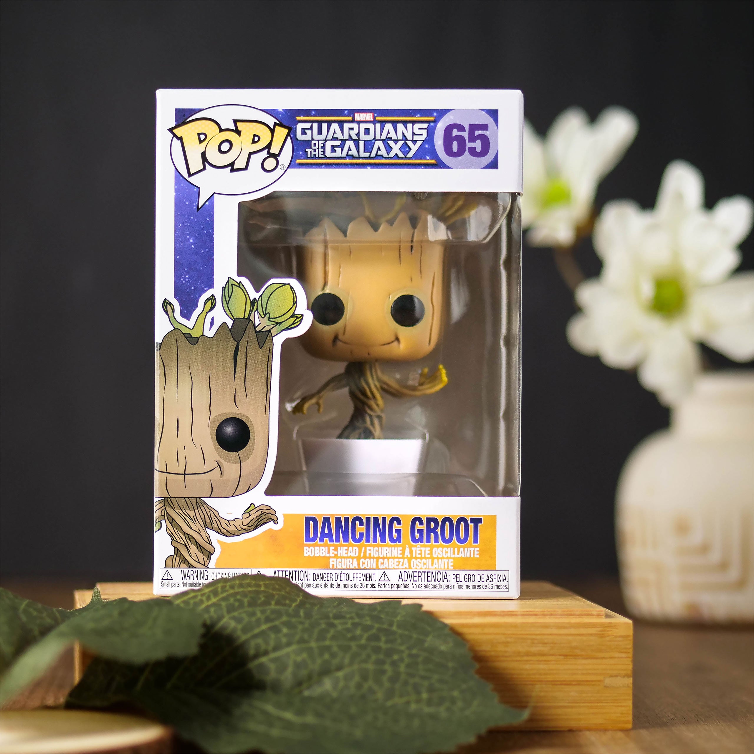 Imagen del producto Guardianes de la Galaxia - Figura de Groot bailarín con cabeza móvil