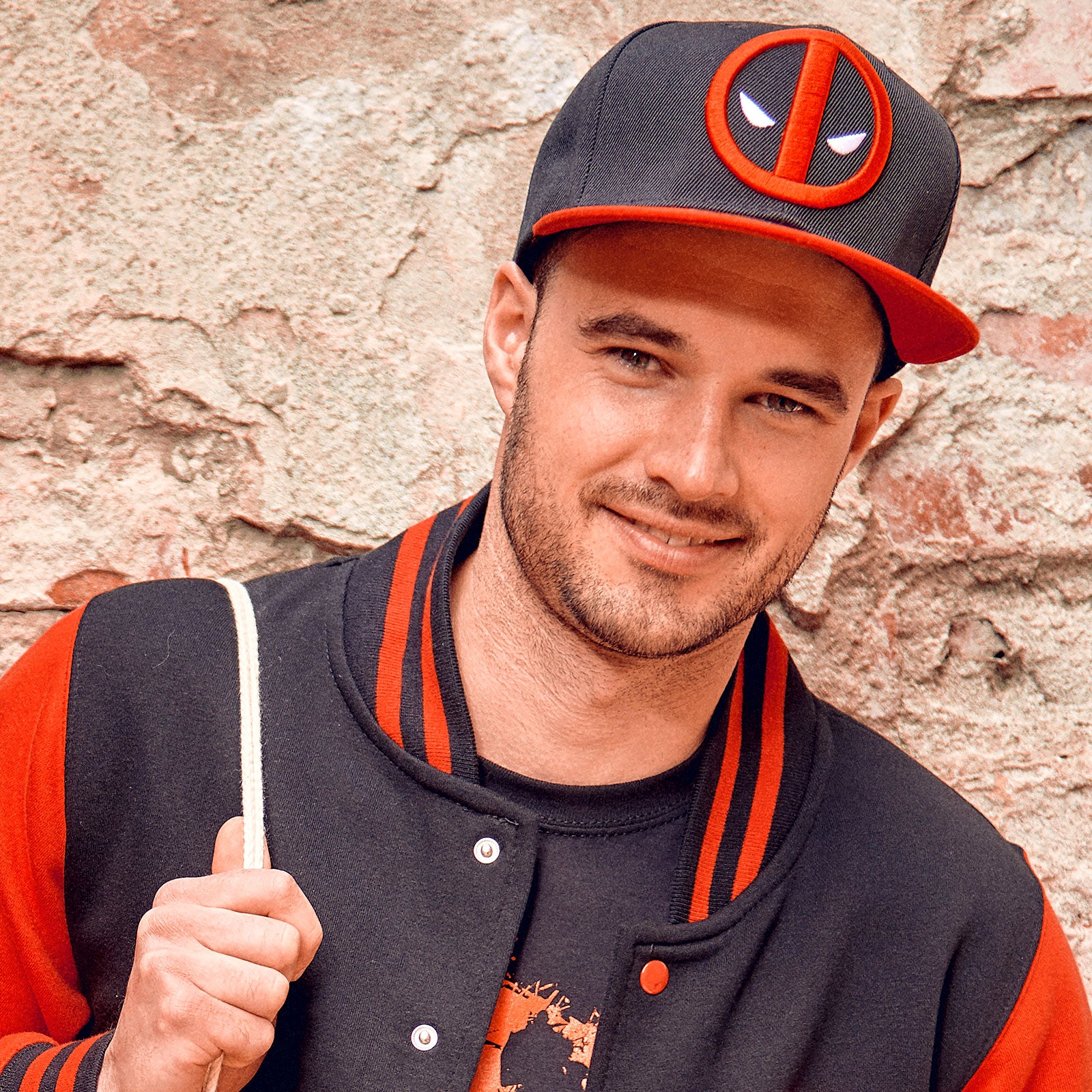 Imagen del producto Deadpool - Gorra Snapback con Logo