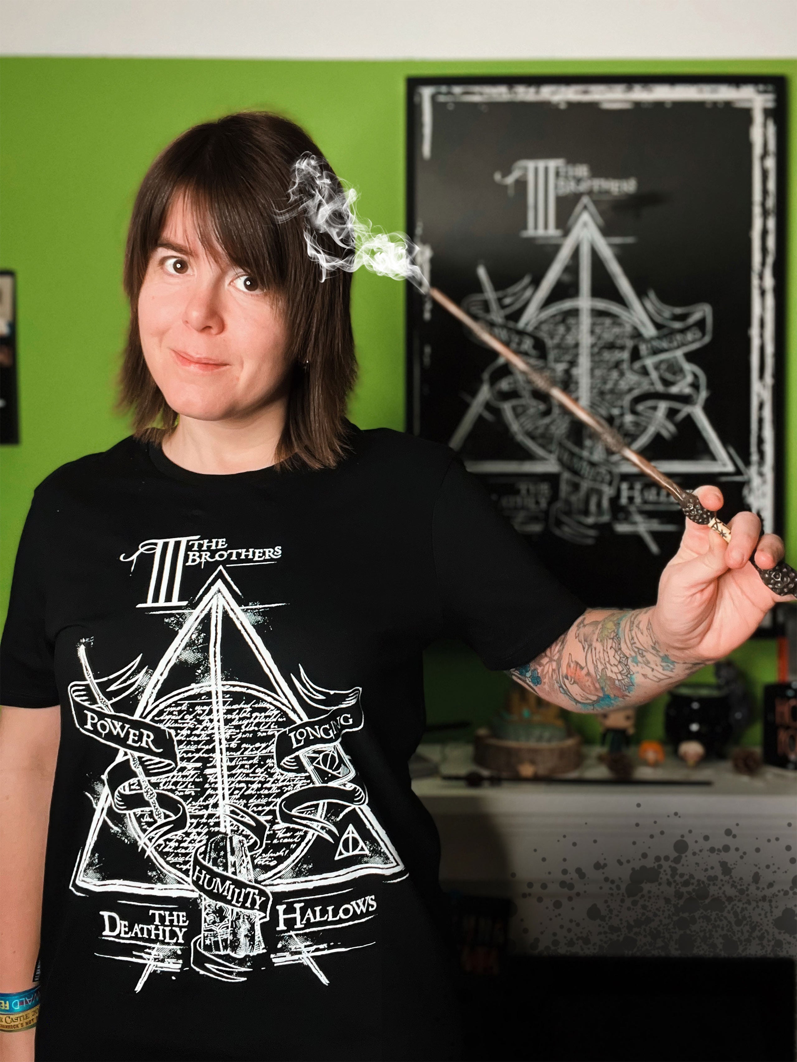 Imagen del producto Harry Potter - Camiseta de Los Tres Hermanos