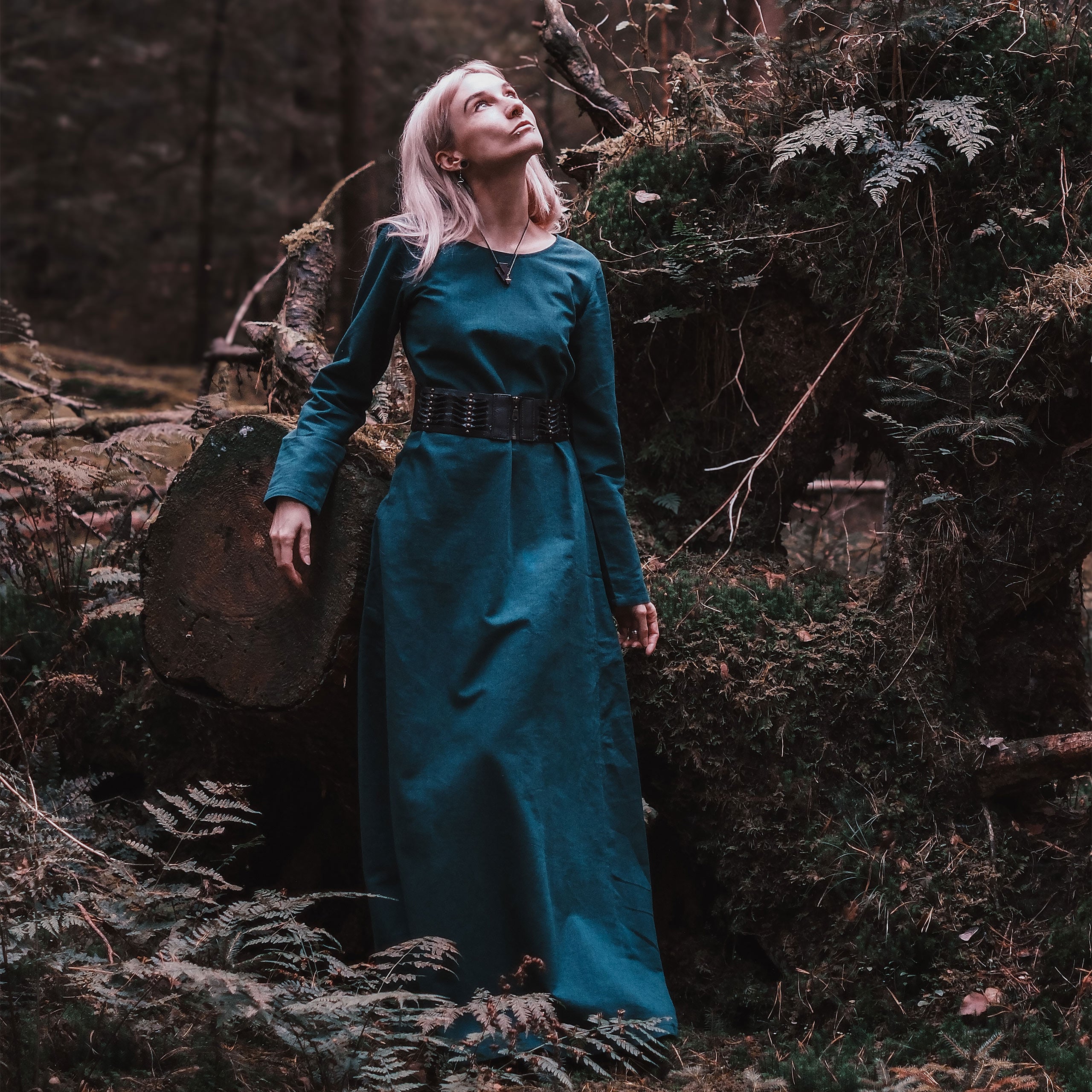 Imagen del producto Vestido medieval inferior Freya verde