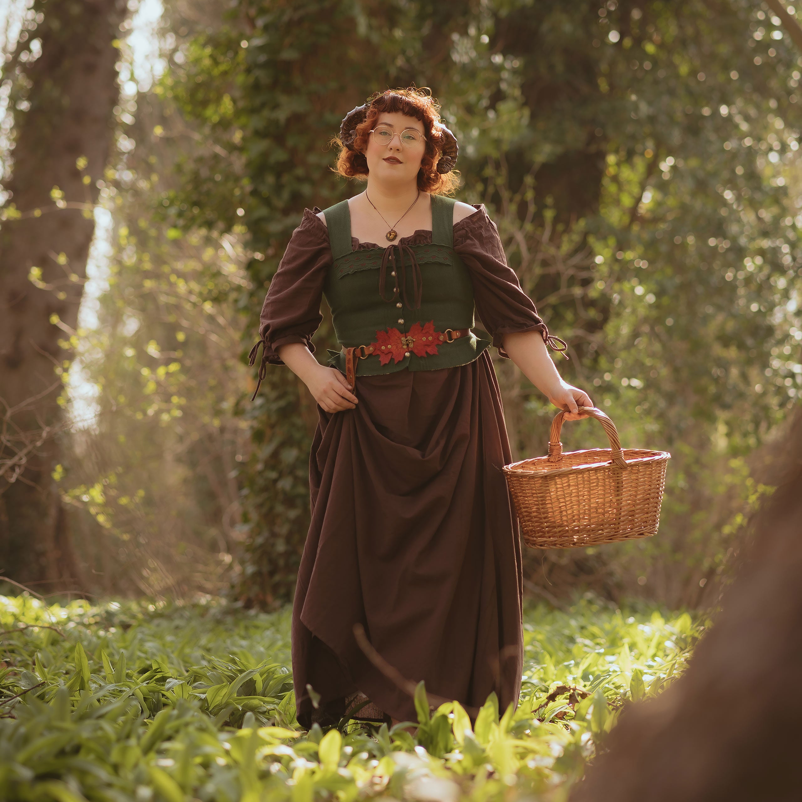 Imagen del producto Vestido medieval de manga corta marrón
