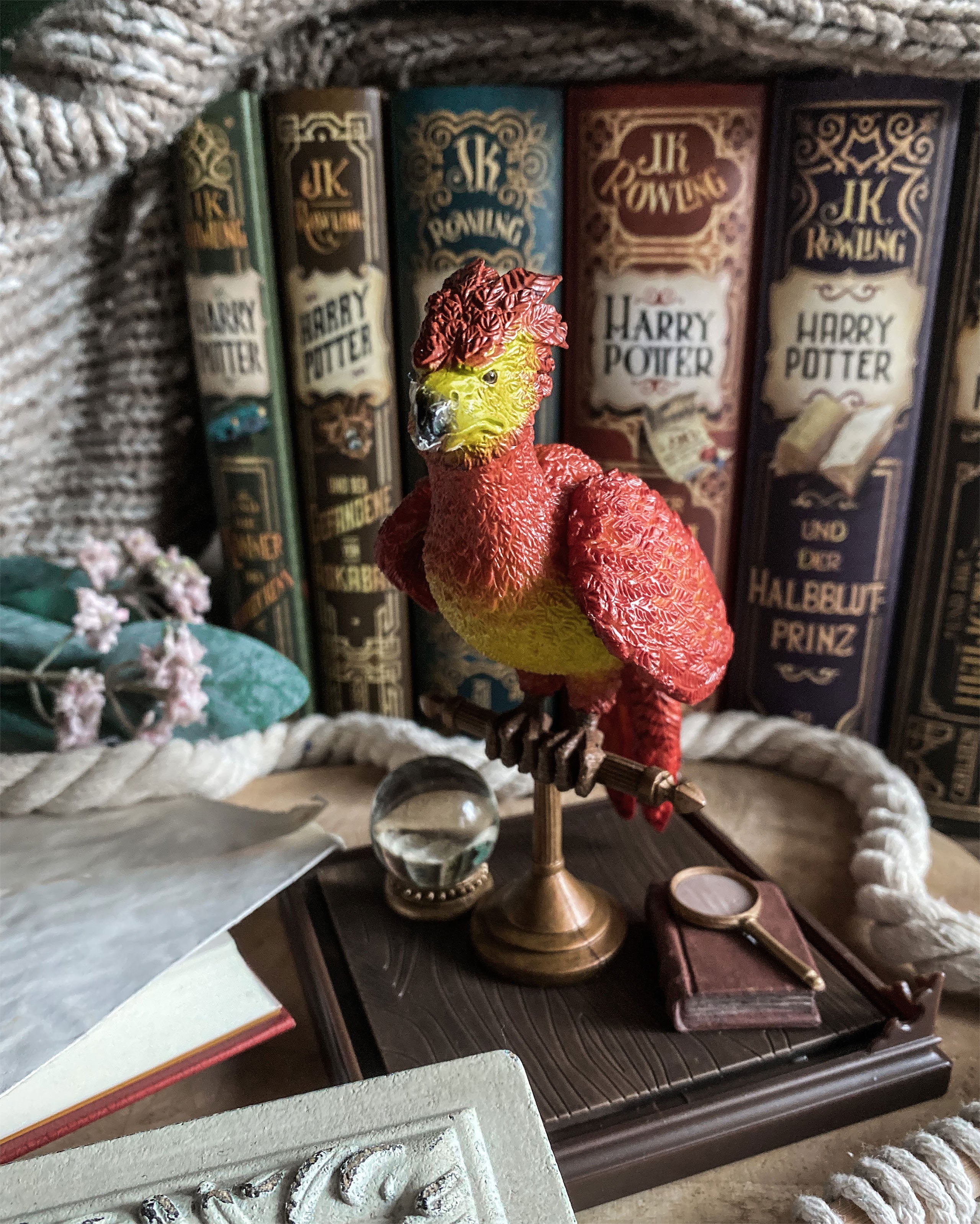 Imagen del producto Fawkes - Figura de Criaturas Mágicas de Harry Potter