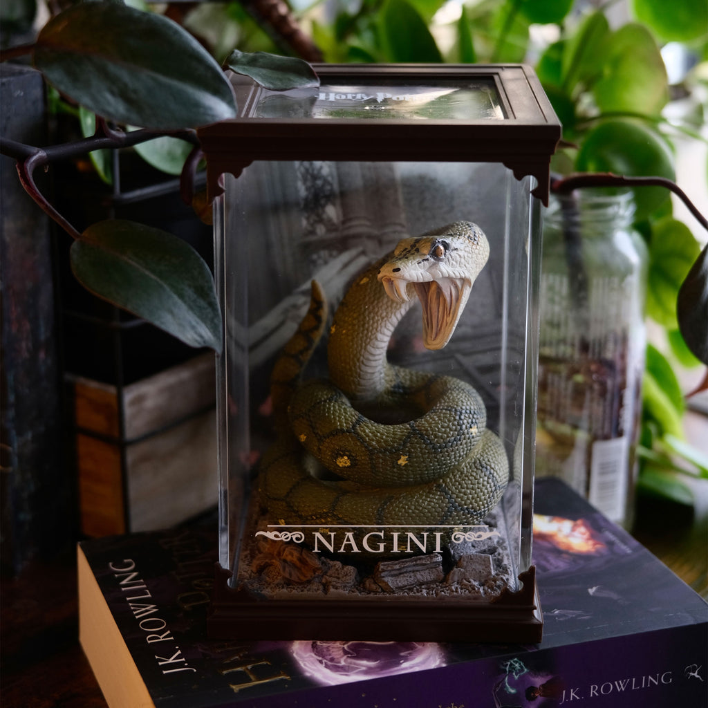 Imagen del producto Nagini - Figura de criaturas mágicas de Harry Potter