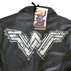 Imagen del producto Wonder Woman - Chaqueta de cuero gris con logo