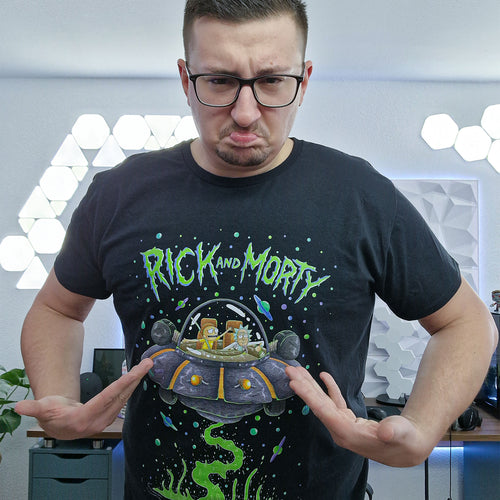 Imagen del producto Rick y Morty - Camiseta Space Cruiser negra