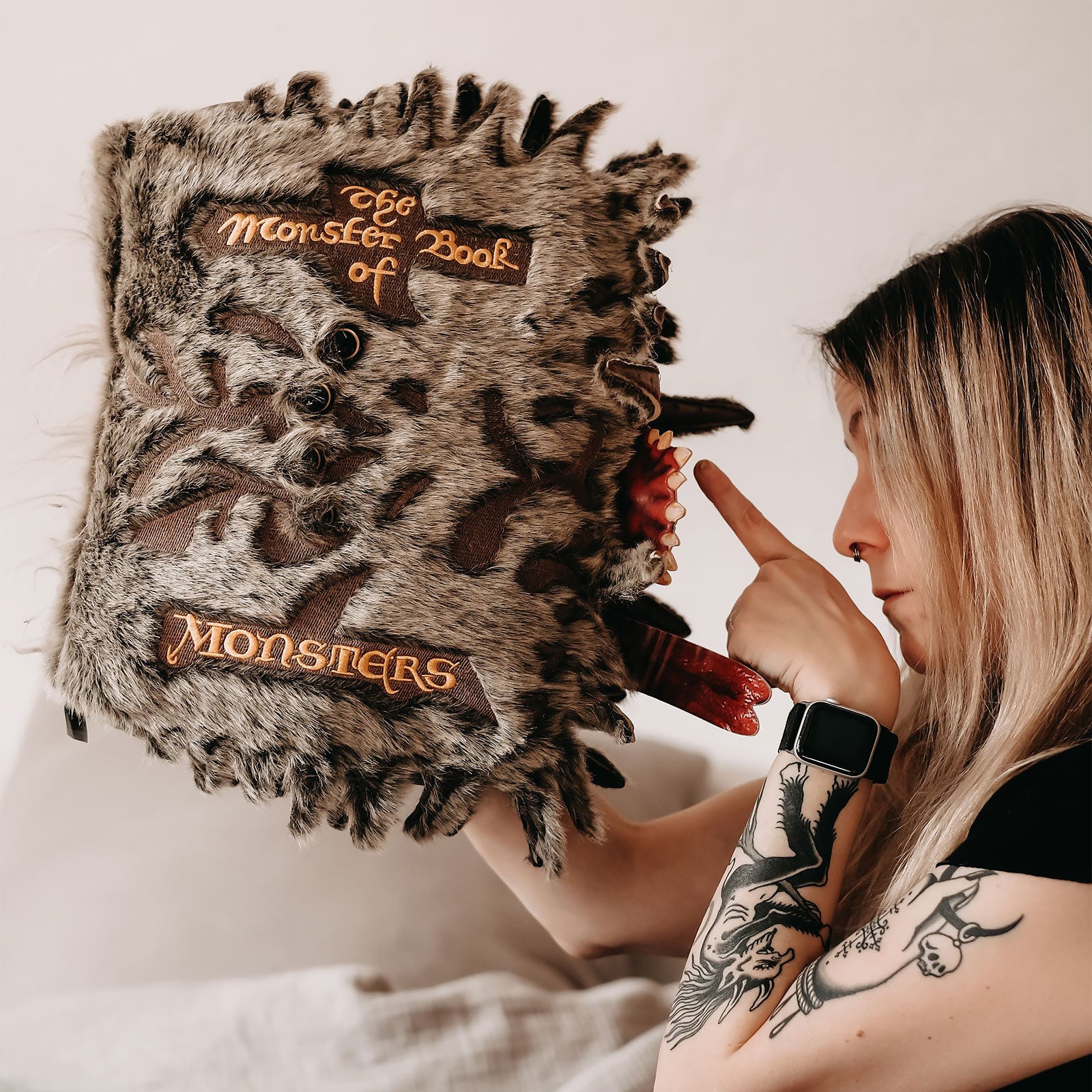 Imagen del producto Harry Potter - Libro de los Monstruos de Peluche