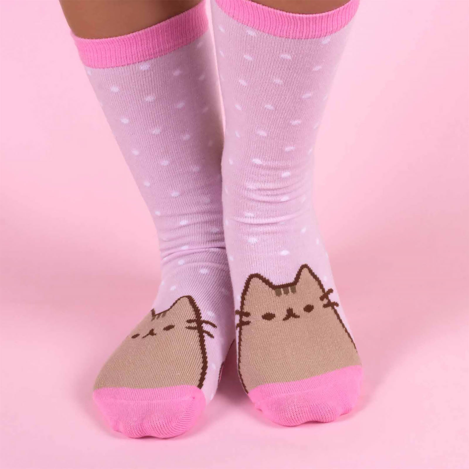 Imagen del producto Pusheen - Calcetines de arcoíris y taza