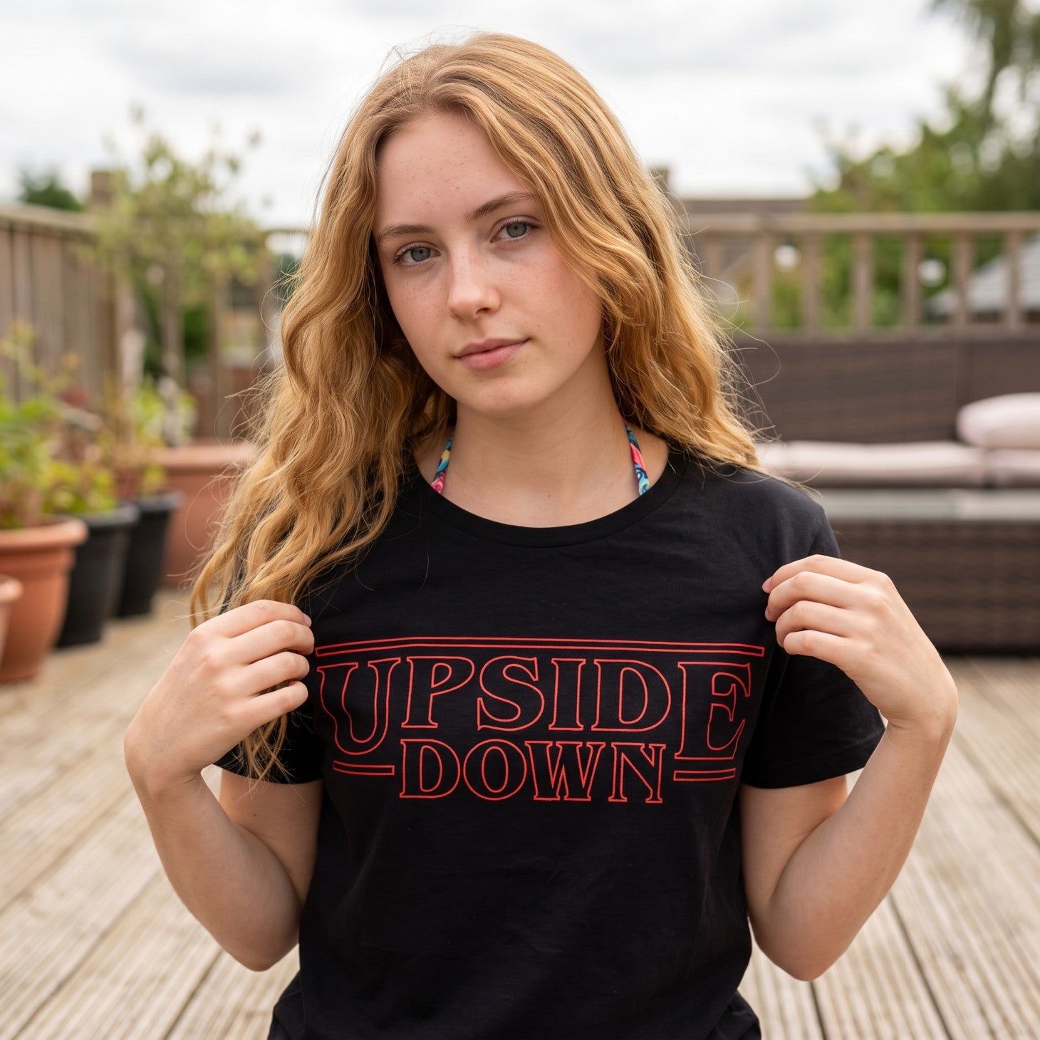 Imagen del producto Camiseta Upside Down negra