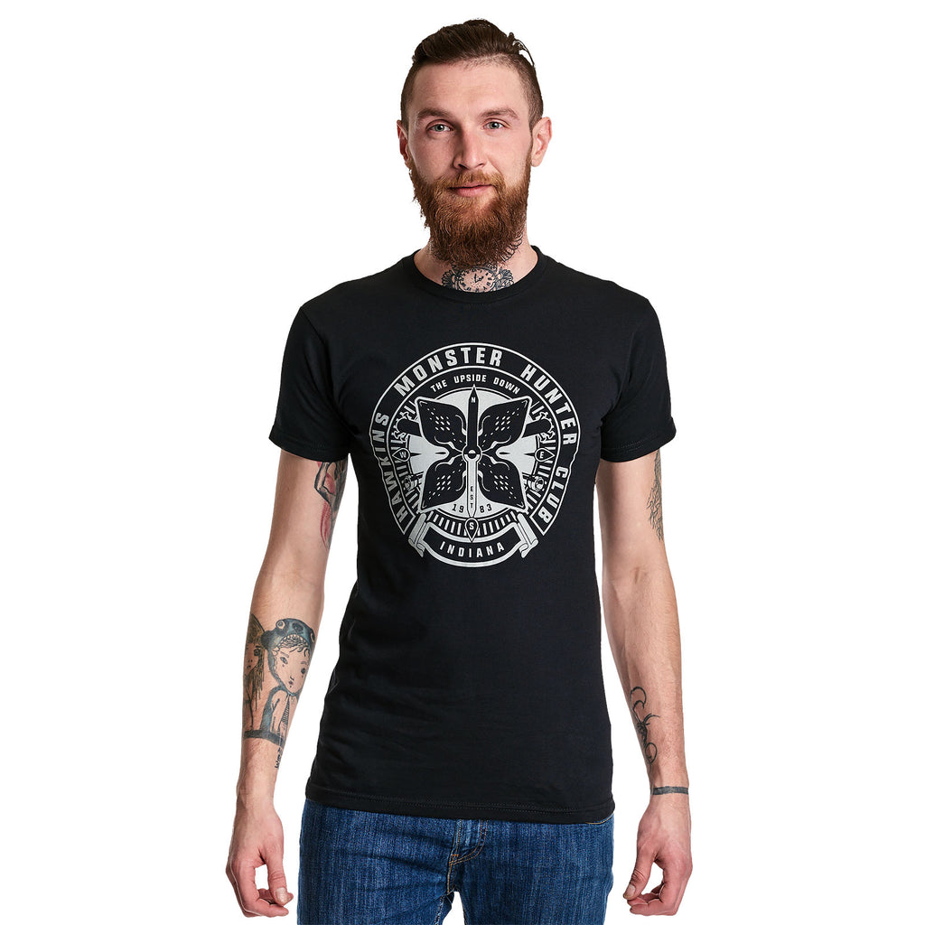 Imagen del producto Camiseta Hawkins Hunter Club para fans de Stranger Things