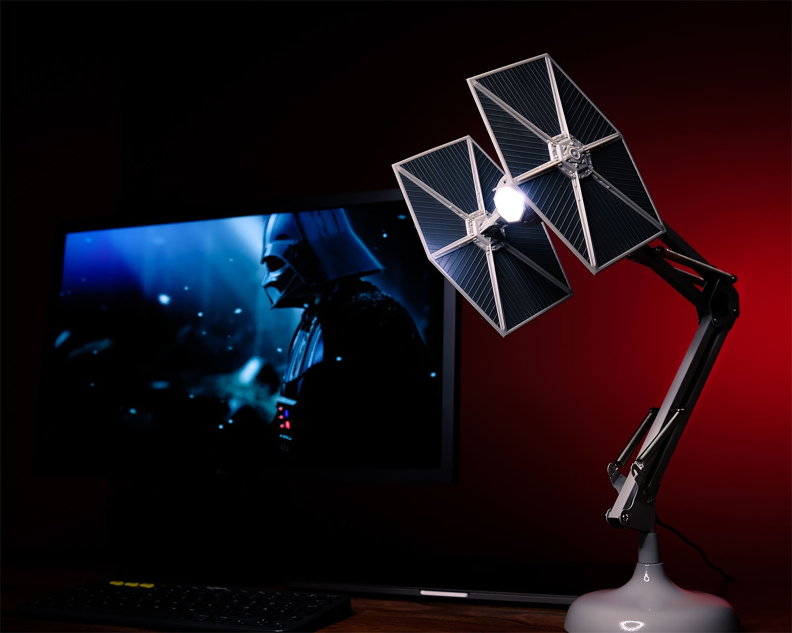 Imagen del producto Star Wars - Lámpara de mesa Tie Fighter