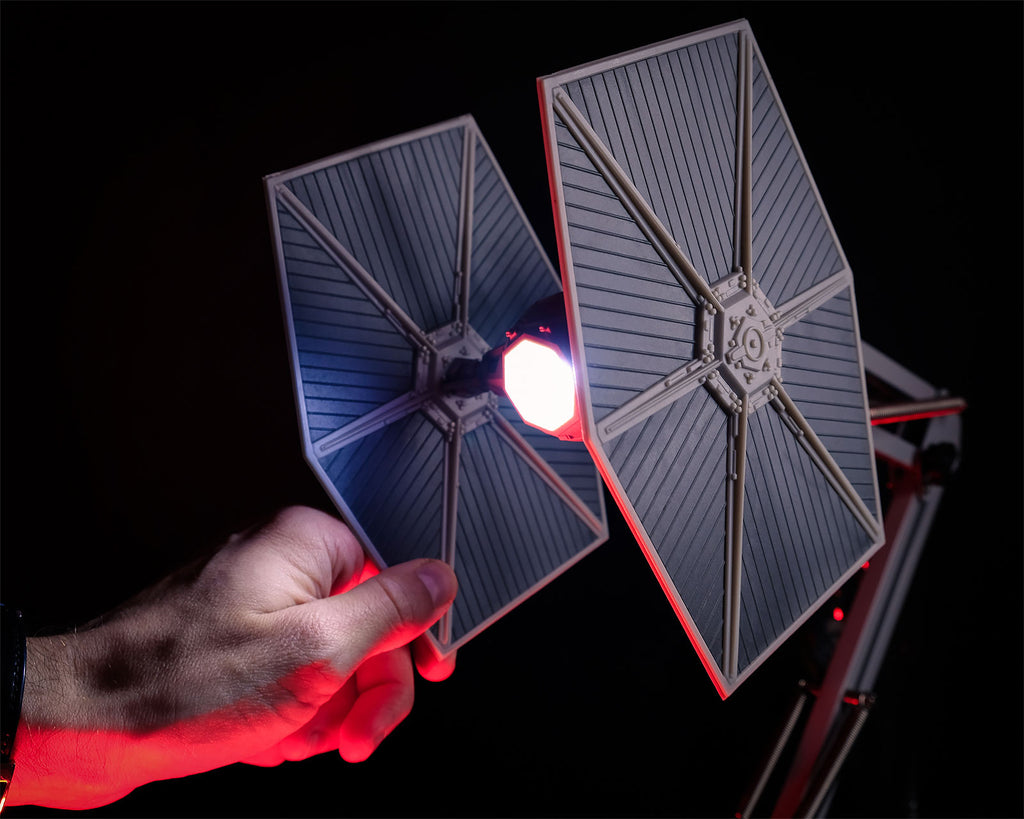 Imagen del producto Star Wars - Lámpara de mesa Tie Fighter