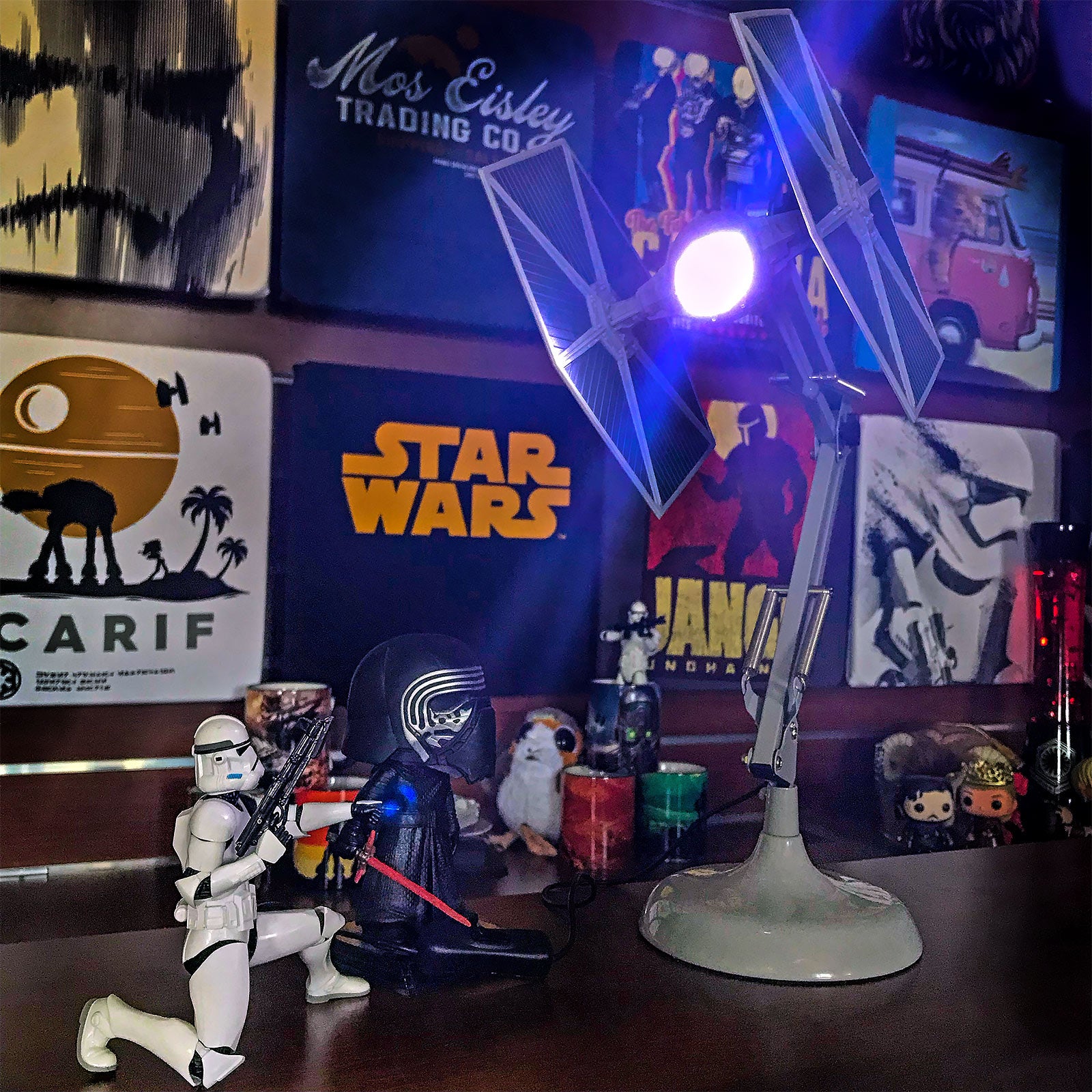 Imagen del producto Star Wars - Lámpara de mesa Tie Fighter