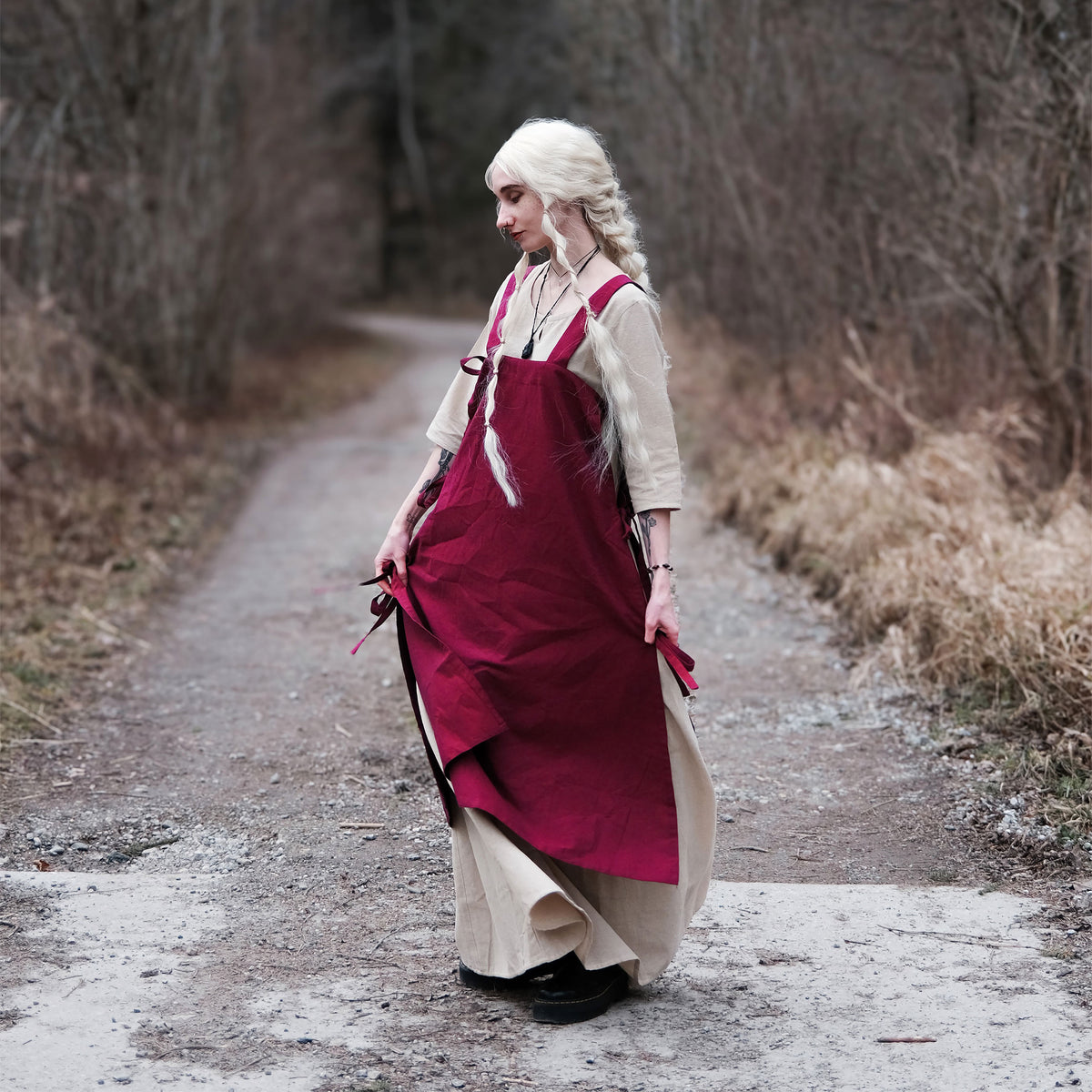 Imagen del producto Vestido medieval Hildegard rojo