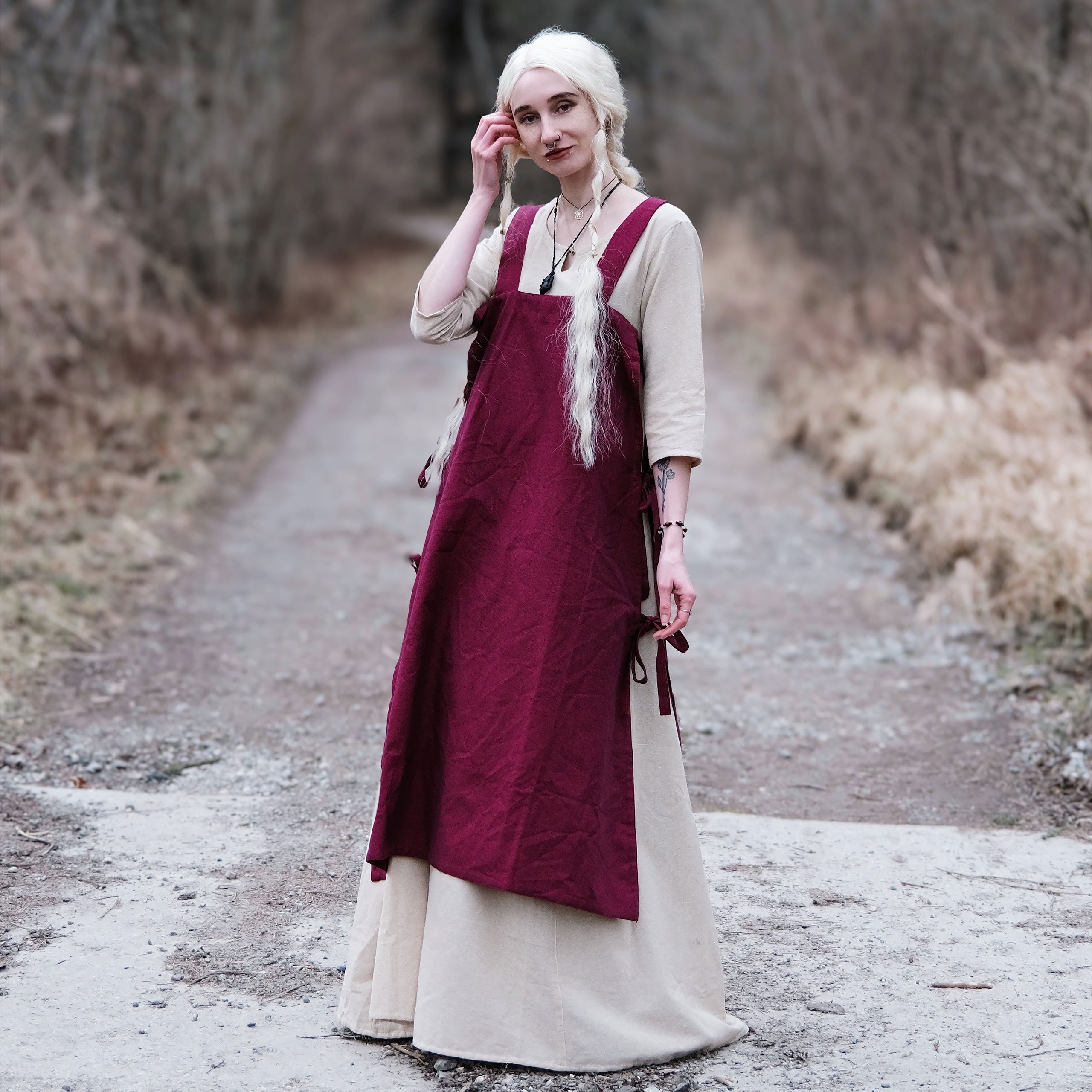 Imagen del producto Vestido medieval Hildegard rojo