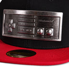 Imagen del producto Nintendo - Gorra Snapback de Metal Controlador NES
