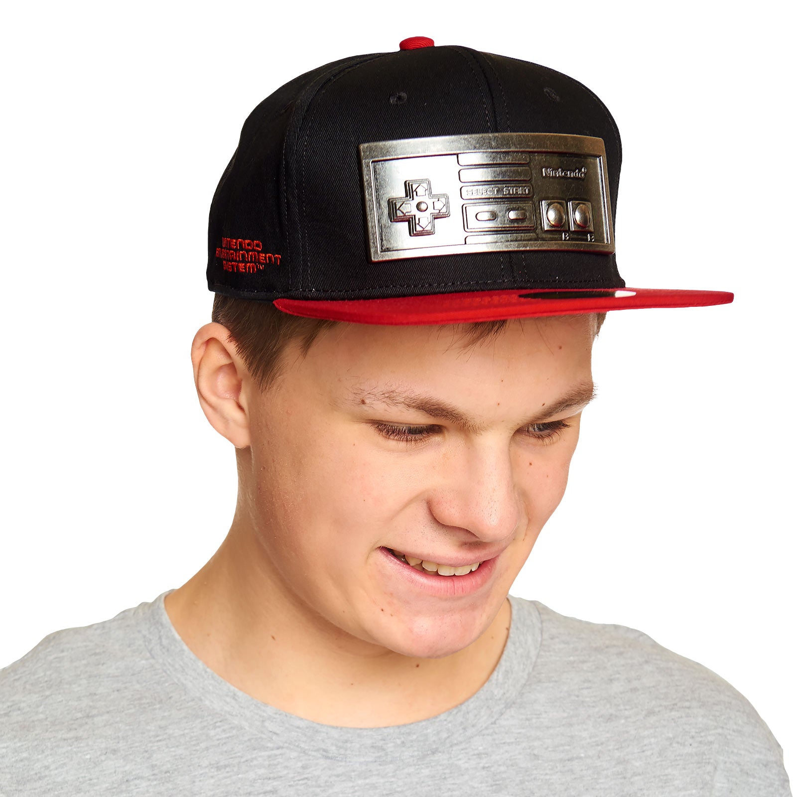 Imagen del producto Nintendo - Gorra Snapback de Metal Controlador NES