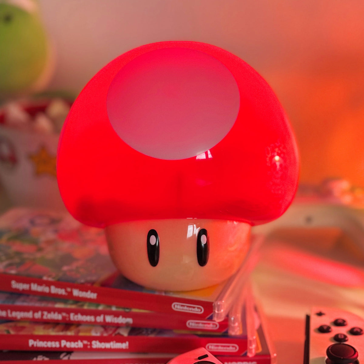 Imagen del producto Super Mario - Lámpara de mesa Super Mushroom con sonido