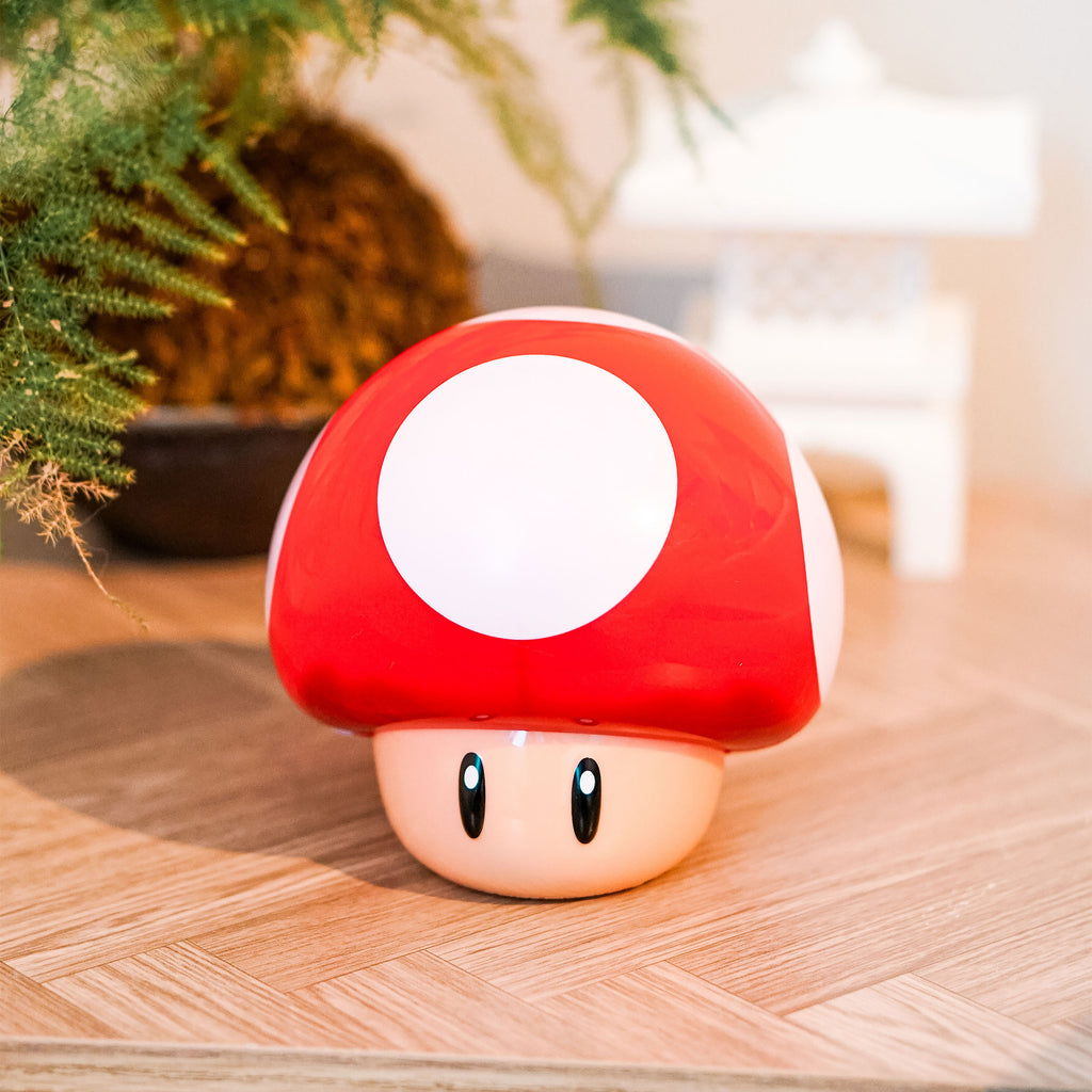 Imagen del producto Super Mario - Lámpara de mesa Super Mushroom con sonido