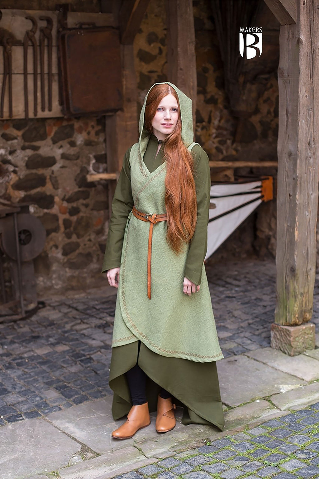 Imagen del producto Vestido medieval Dala con capucha verde