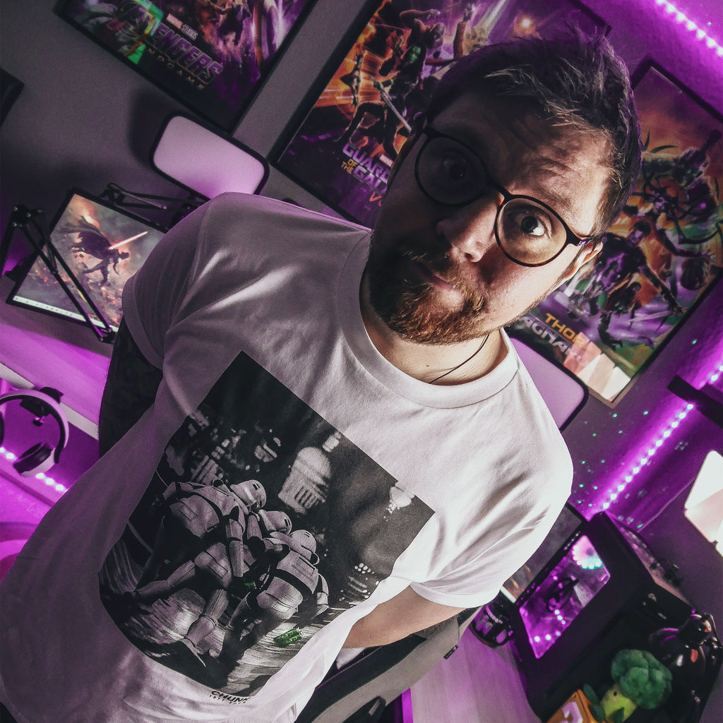 Imagen del producto Camiseta Imperial Fighters at Night para fans de Star Wars