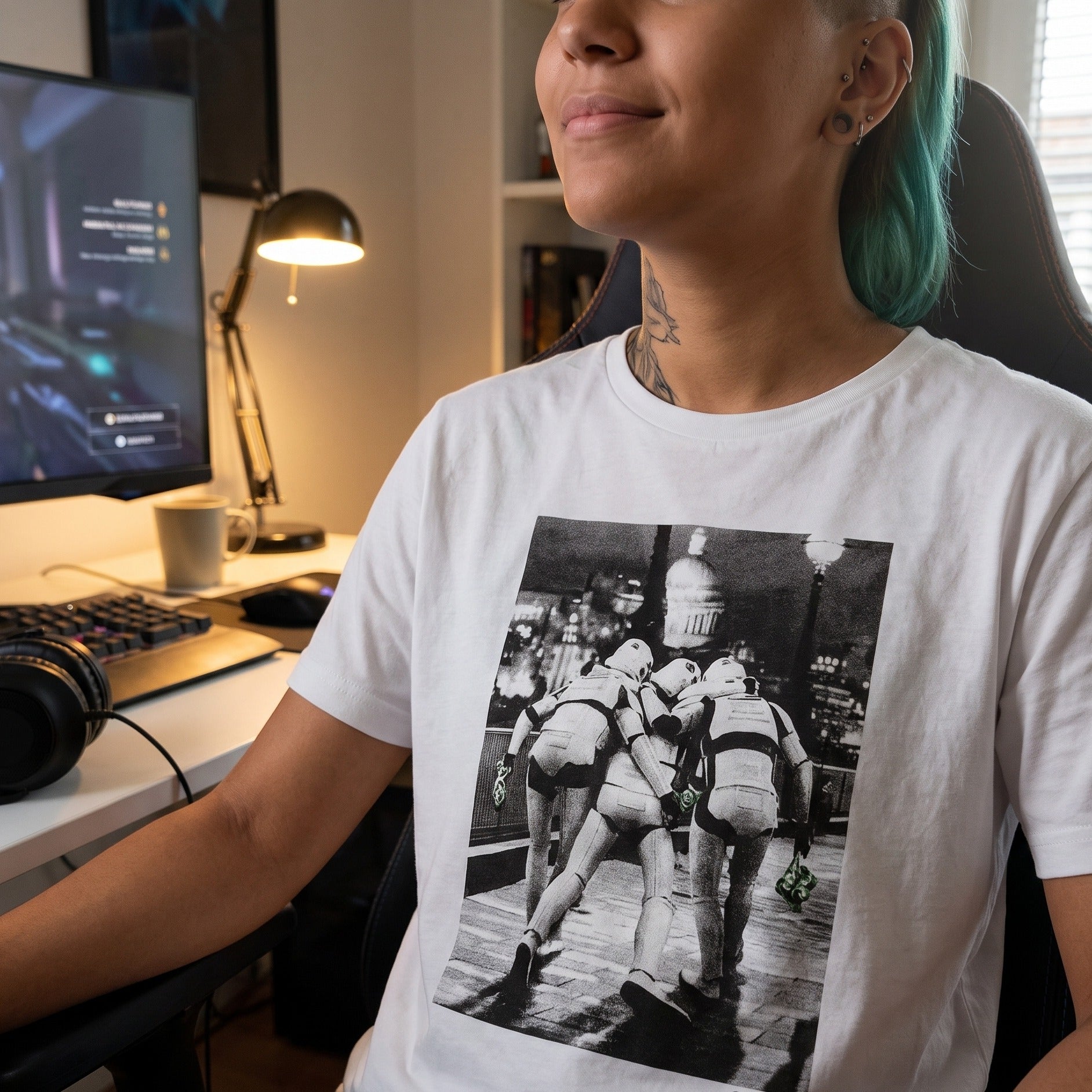 Imagen del producto Camiseta Imperial Fighters at Night para fans de Star Wars