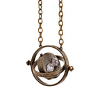 Imagen del producto Harry Potter - Collar con reloj de arena giratorio
