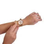 Imagen del producto La Bella y la Bestia - Reloj de Pulsera Rosa Encantada