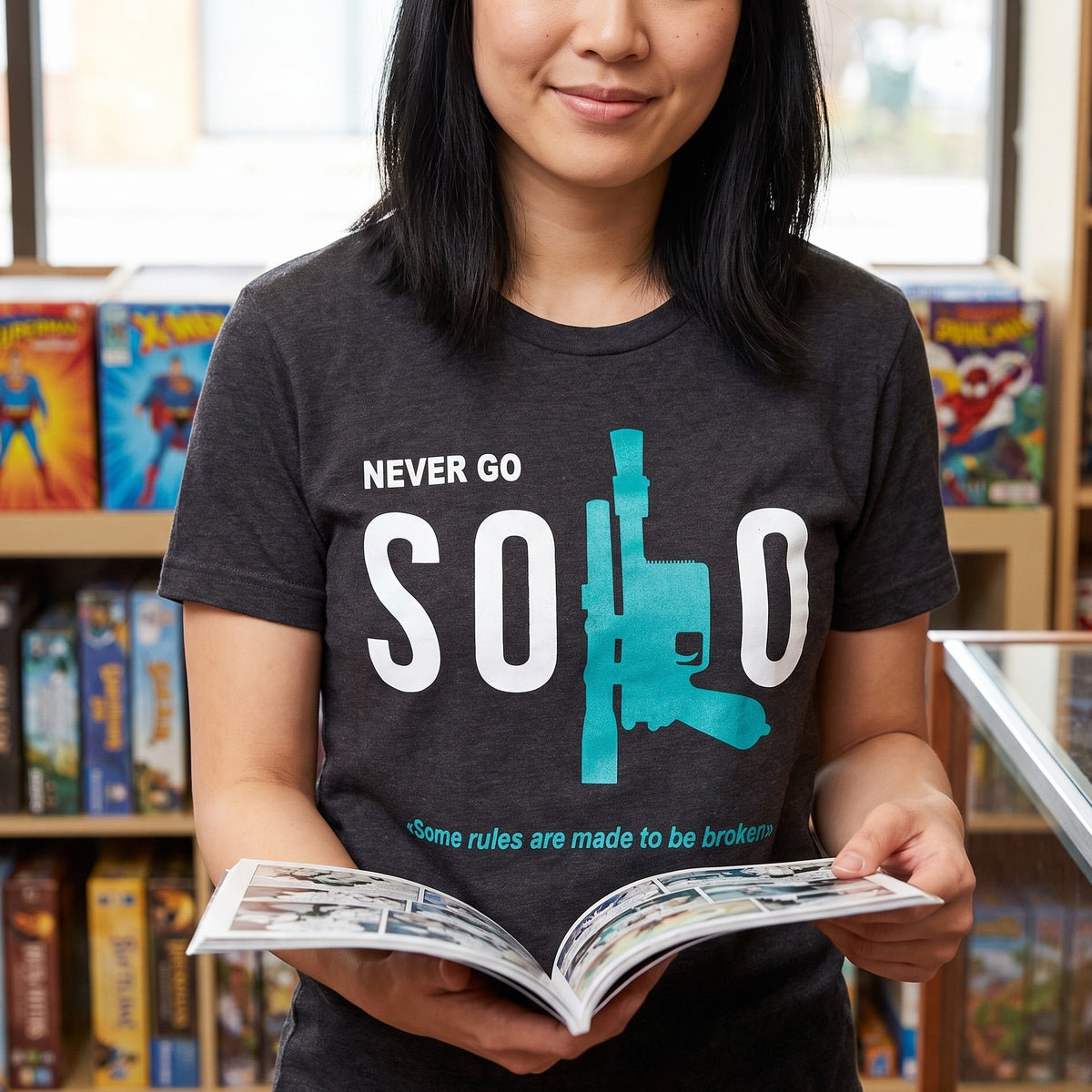 Imagen del producto Star Wars - Never Go Solo Camiseta gris