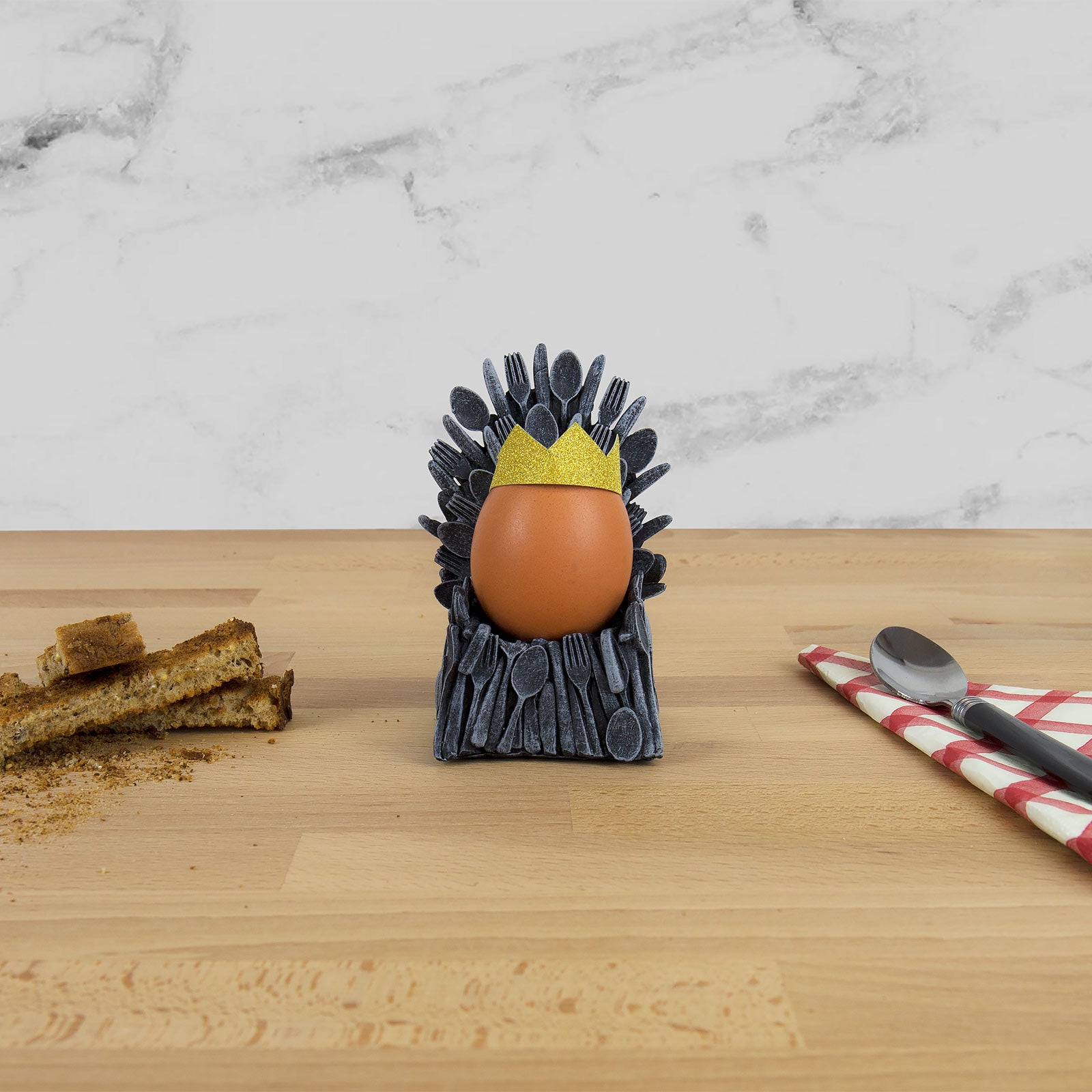 Imagen del producto Porta huevos Trono de Hierro para fans de Juego de Tronos