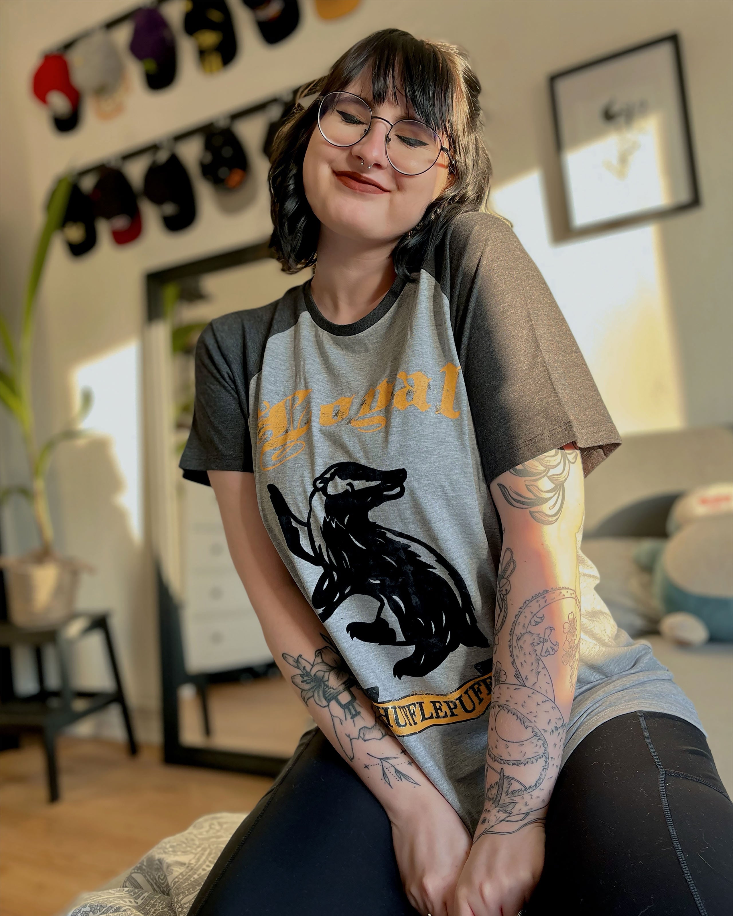 Imagen del producto Harry Potter - Camiseta Leal Hufflepuff Gris