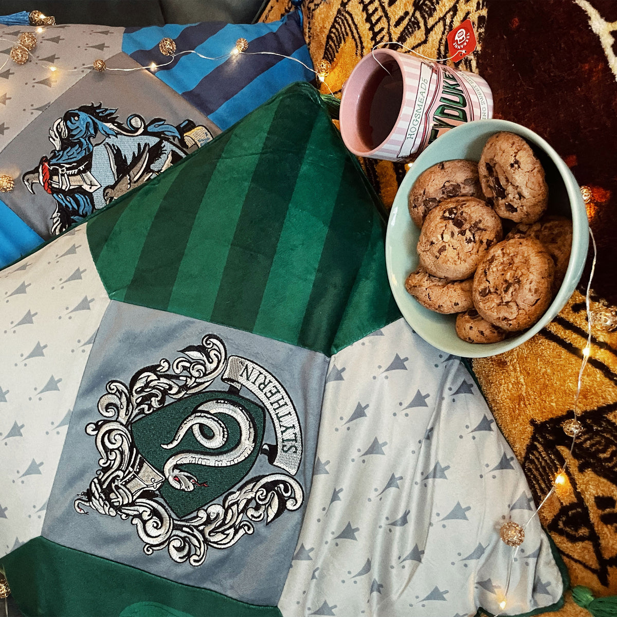 Imagen del producto Harry Potter - Cojín Slytherin deluxe con borlas