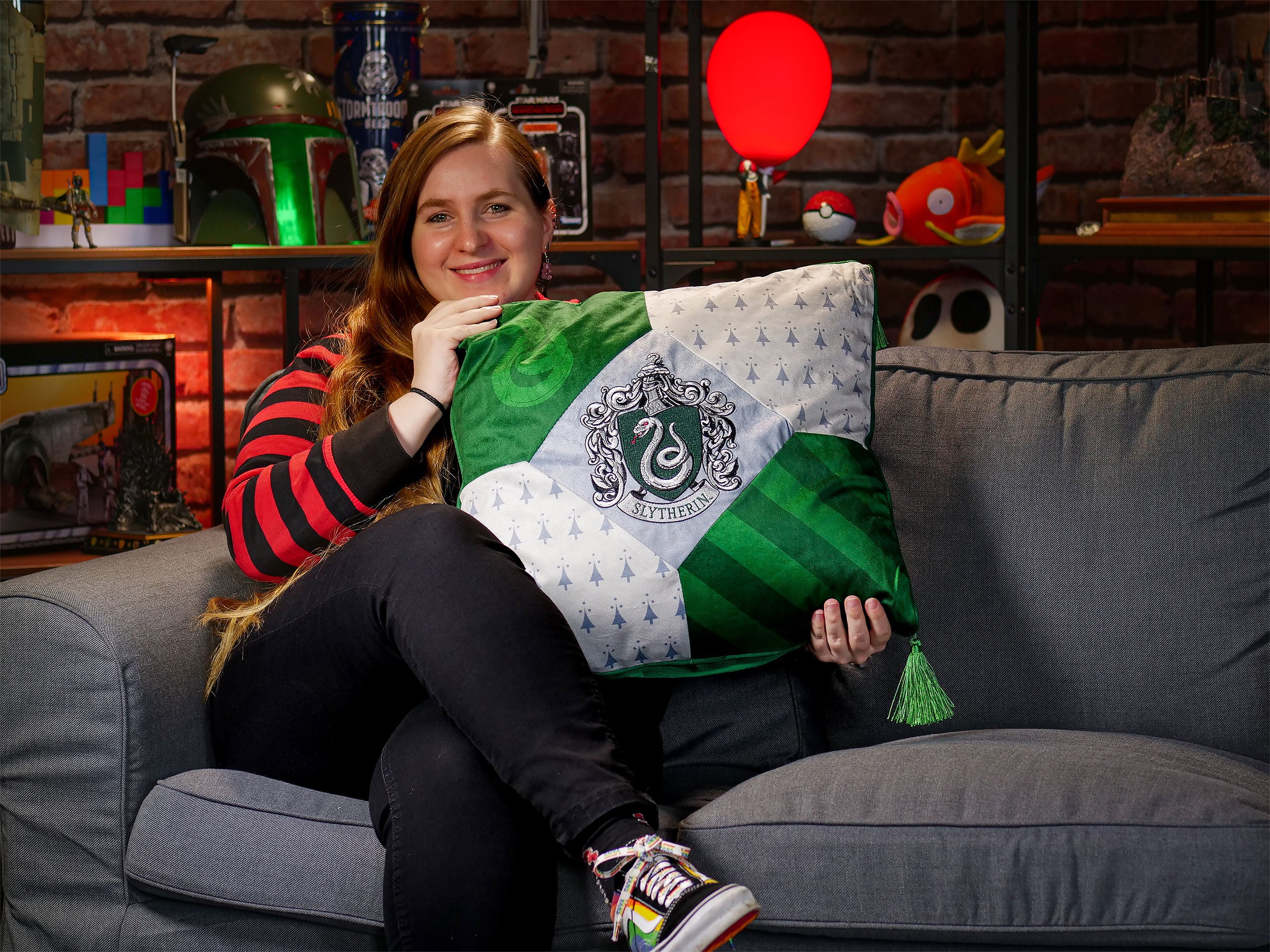 Imagen del producto Harry Potter - Cojín Slytherin deluxe con borlas