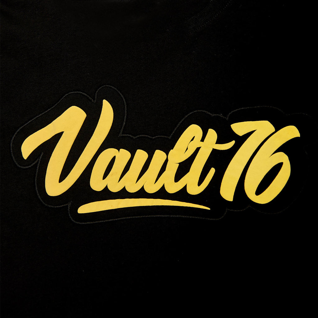 Imagen del producto Fallout - Camiseta Oil Vault 76 negra