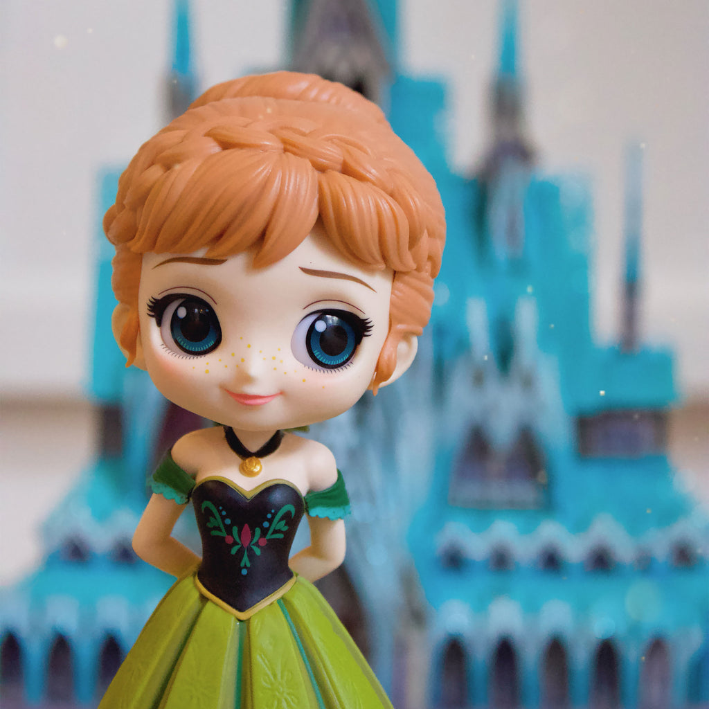 Imagen del producto Frozen - Anna Coronation Style Q Posket Figura 14 cm