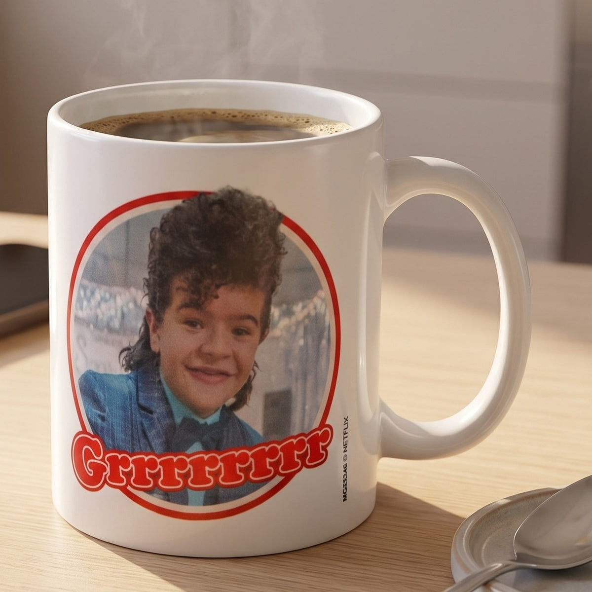 Imagen del producto Stranger Things - Taza de Dustin Snowball Dance