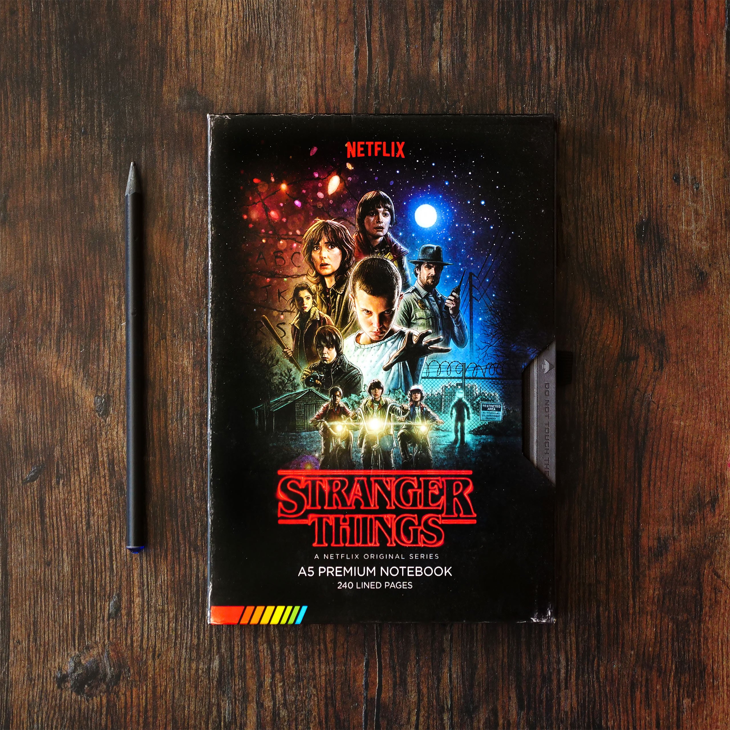 Imagen del producto Stranger Things - Cuaderno Premium A5 VHS
