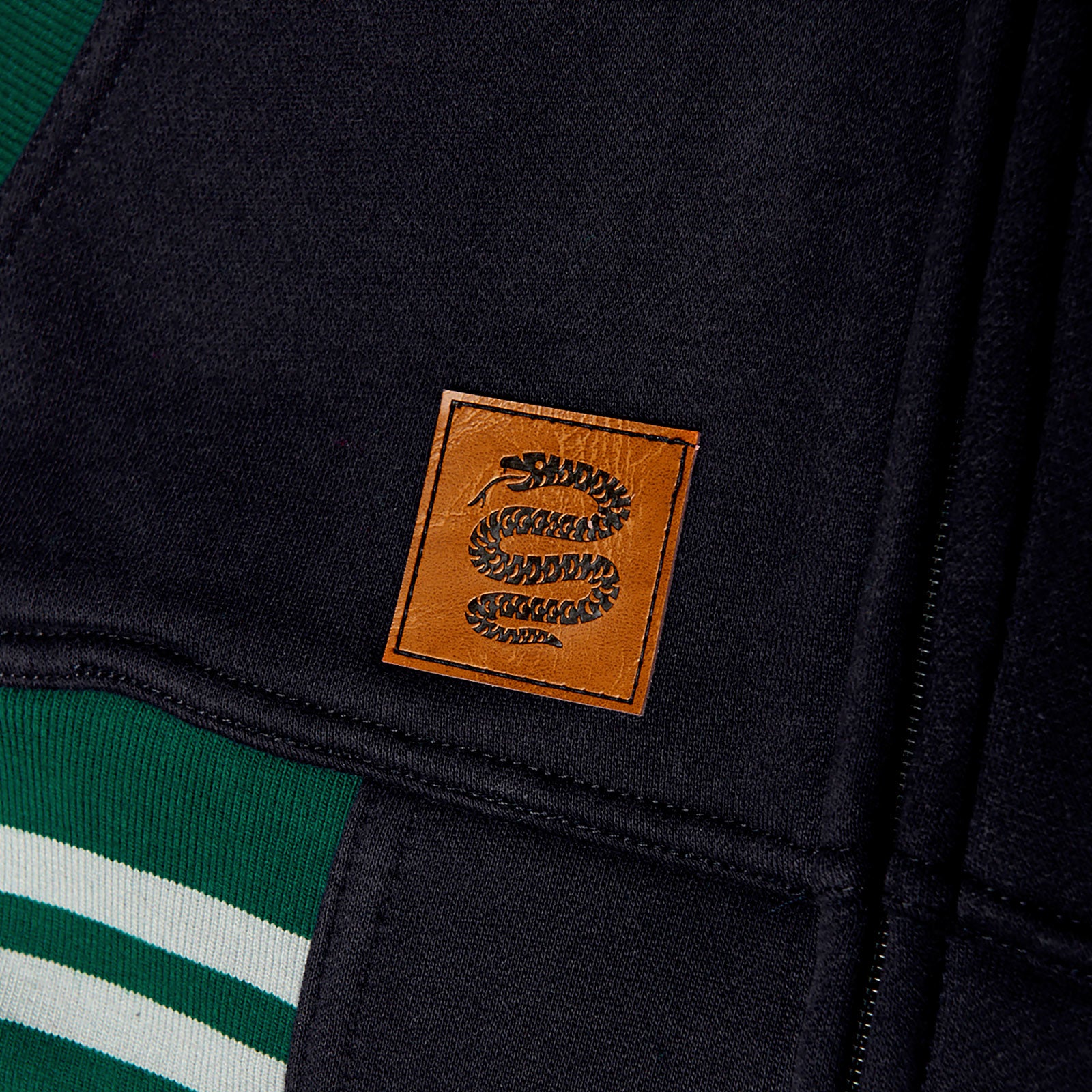 Imagen del producto Harry Potter - Chaqueta con capucha Proud Slytherin