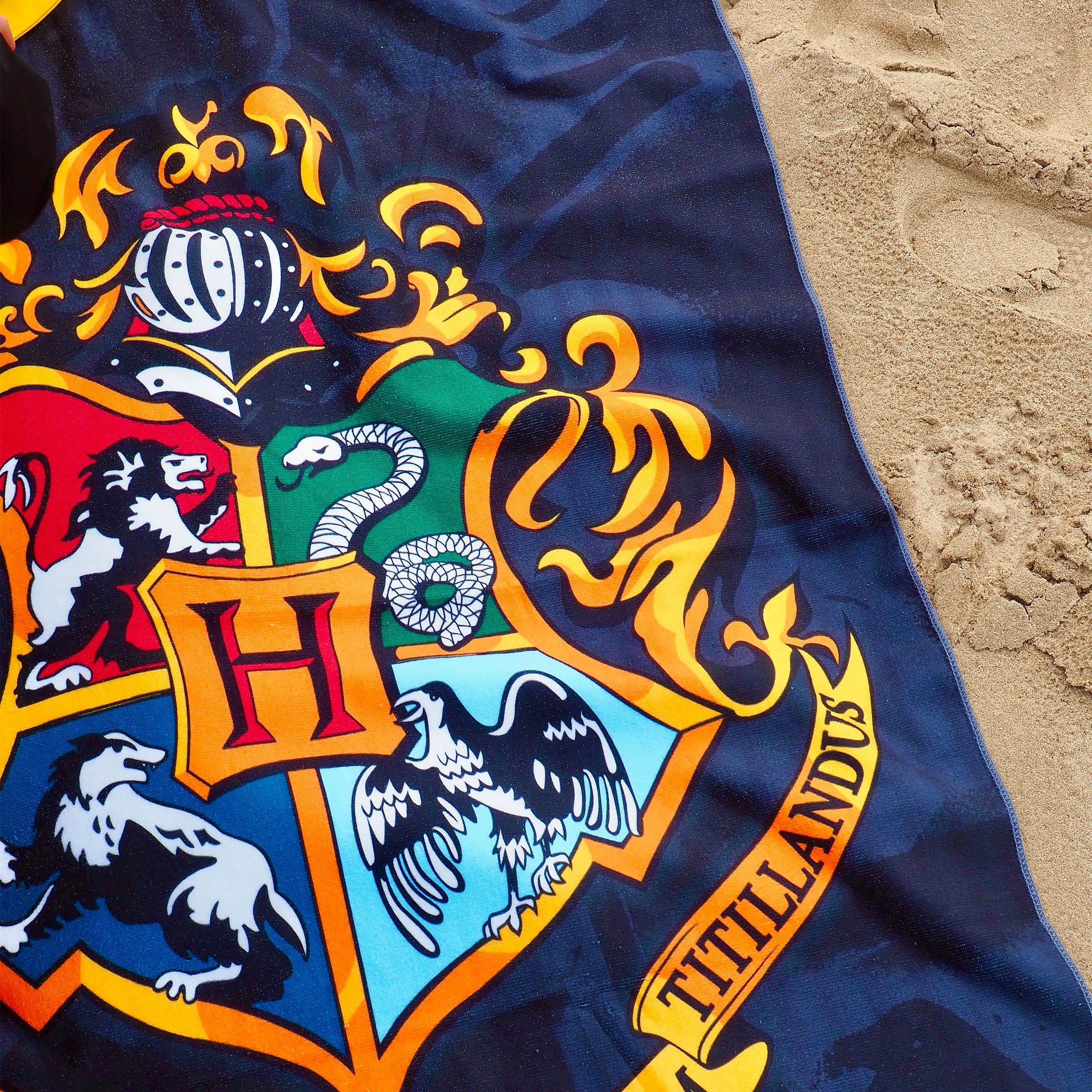 Imagen del producto Harry Potter - Toalla de playa con escudo de Hogwarts