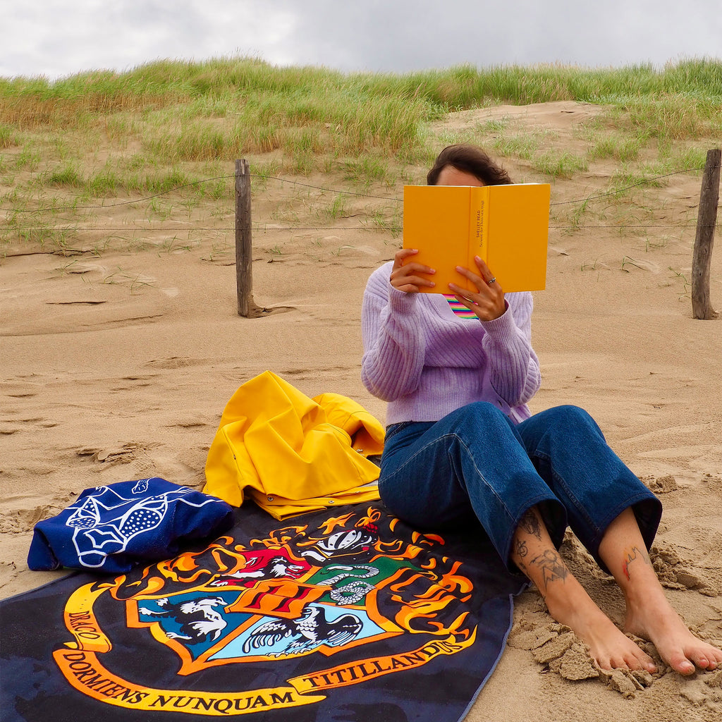 Imagen del producto Harry Potter - Toalla de playa con escudo de Hogwarts