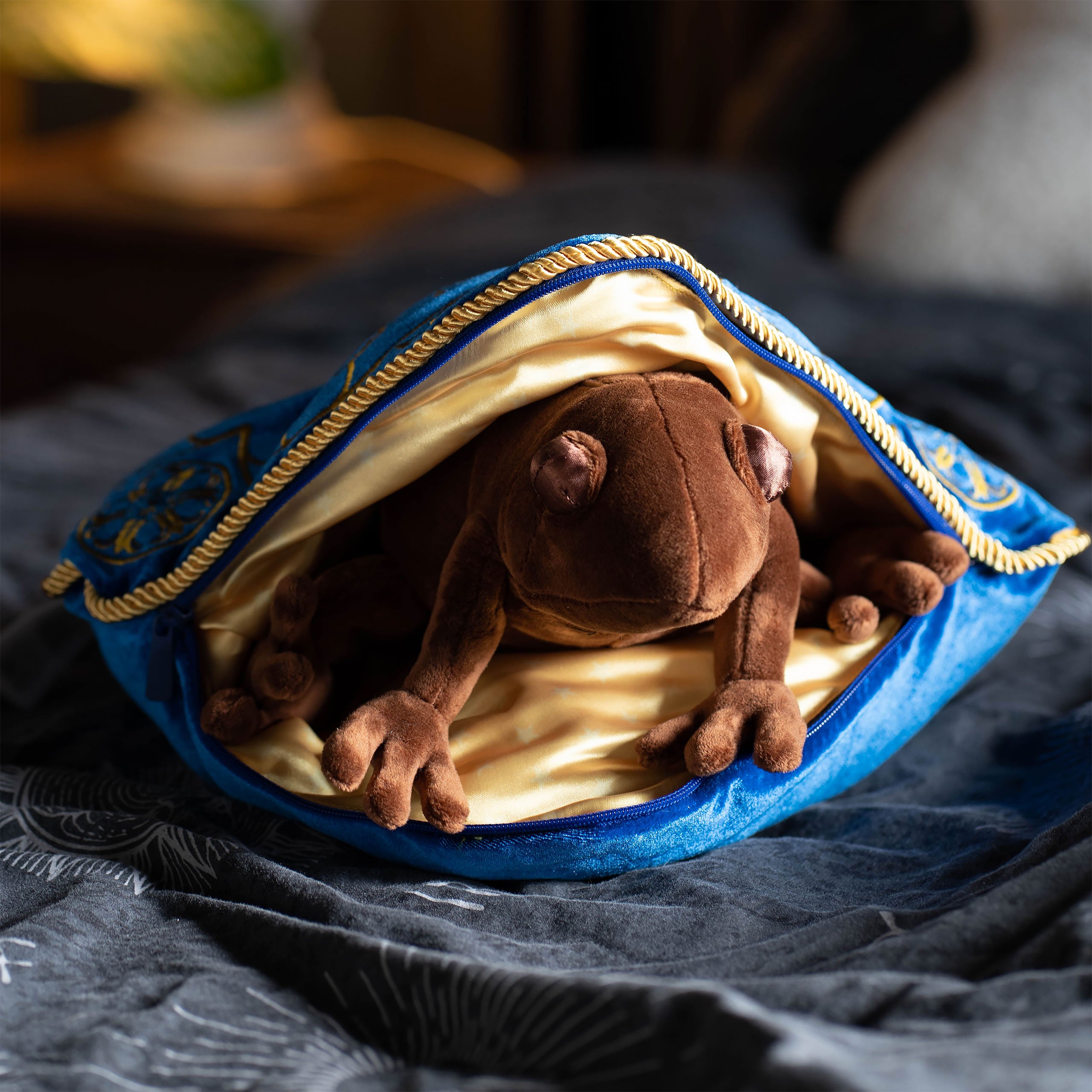 Imagen del producto Harry Potter - Cojín de Rana de Chocolate con Figura de Peluche