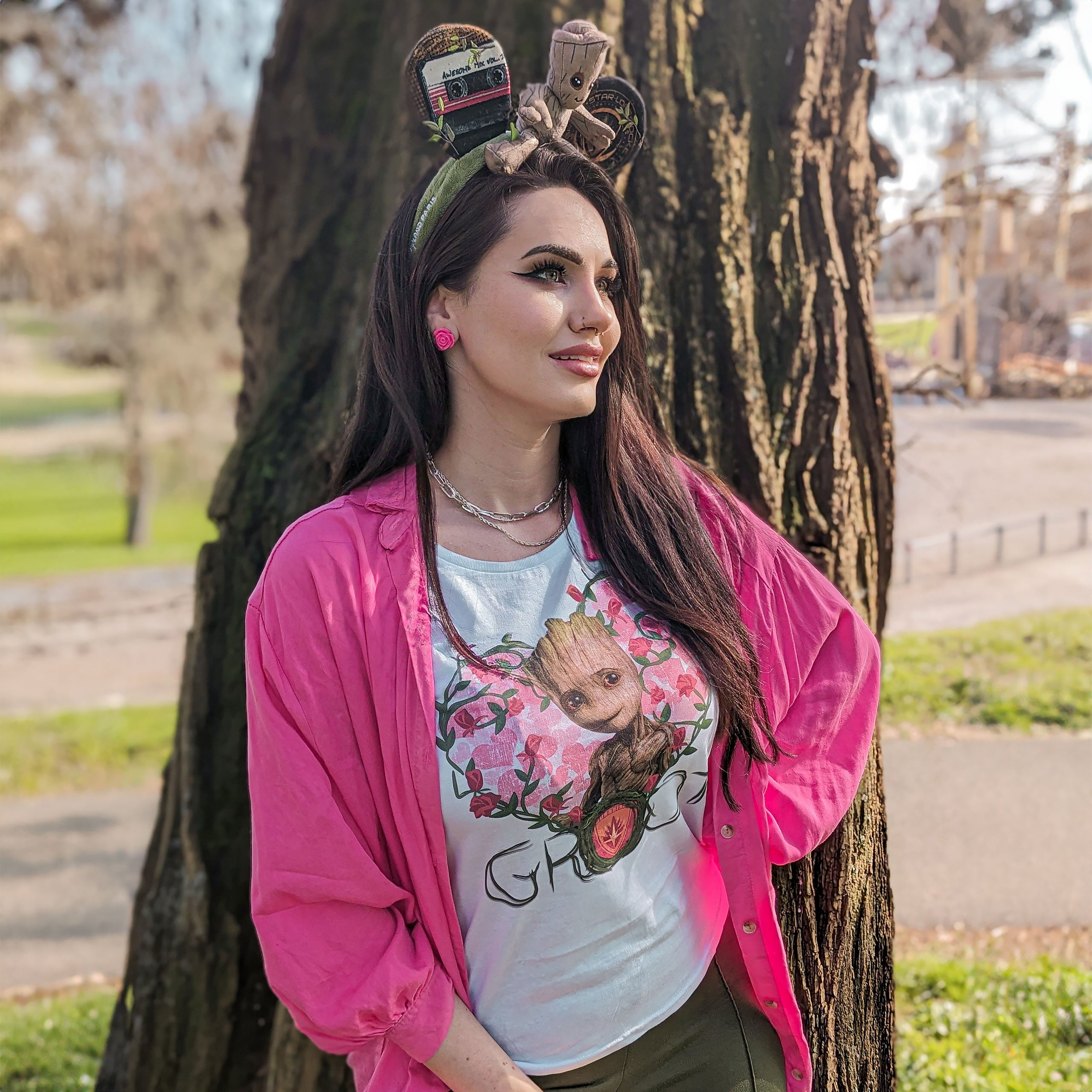 Imagen del producto Guardians of the Galaxy - Camiseta de mujer Baby Groot Heart blanca