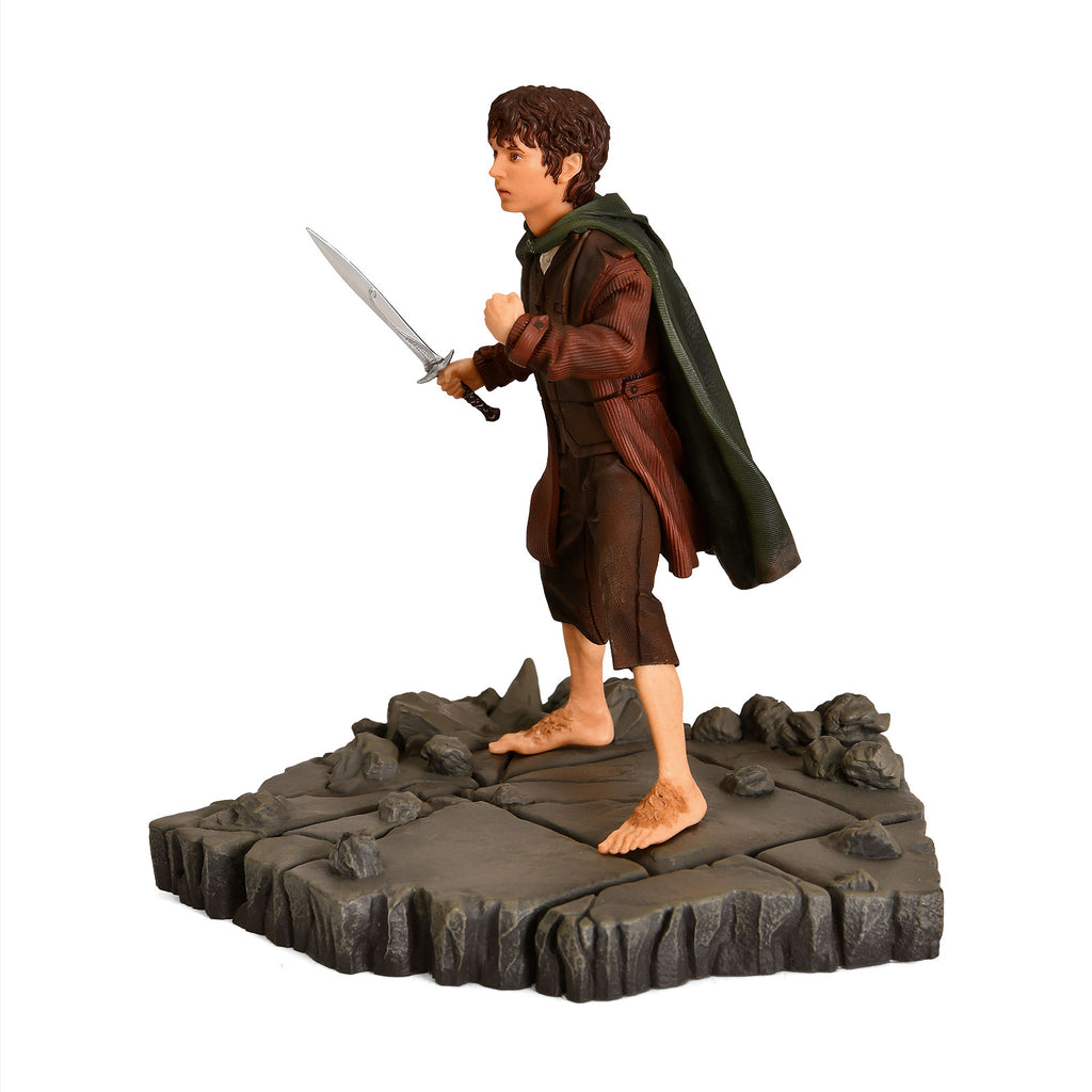 Product image The Lord of the Rings - Frodo BDS Art Scale Deluxe Statue 14 cm